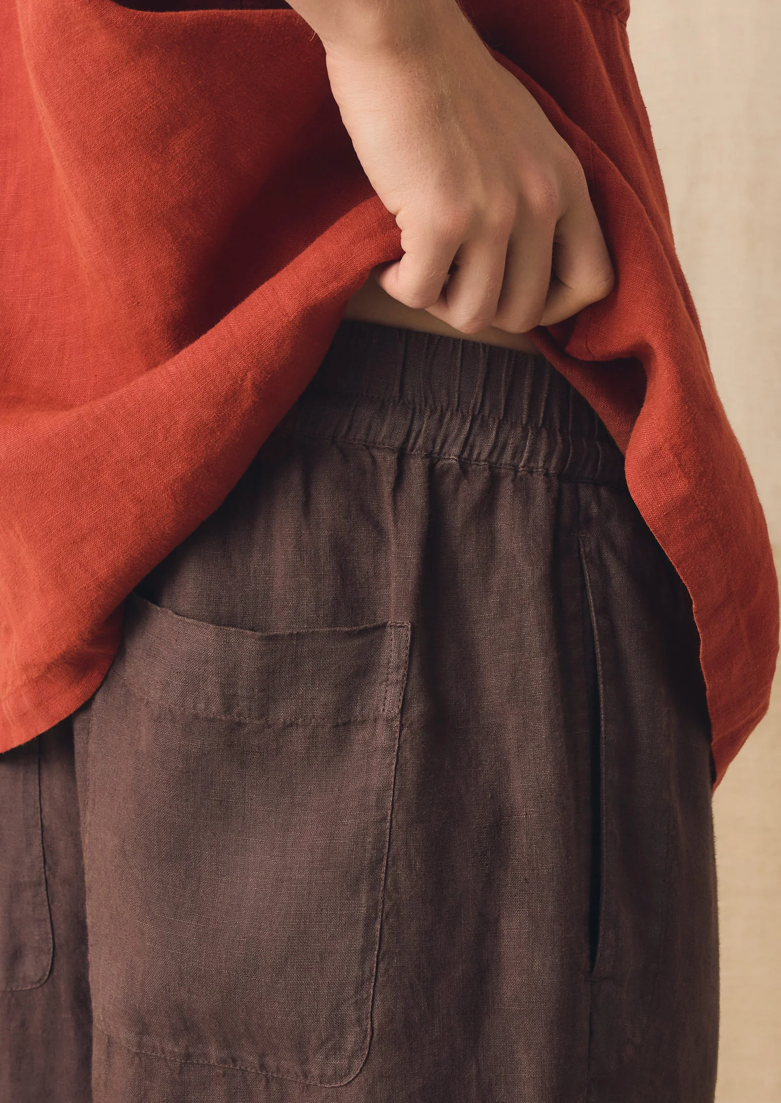 Alfie Garment Dyed Linen Trousers | Dark Russet - Image 3