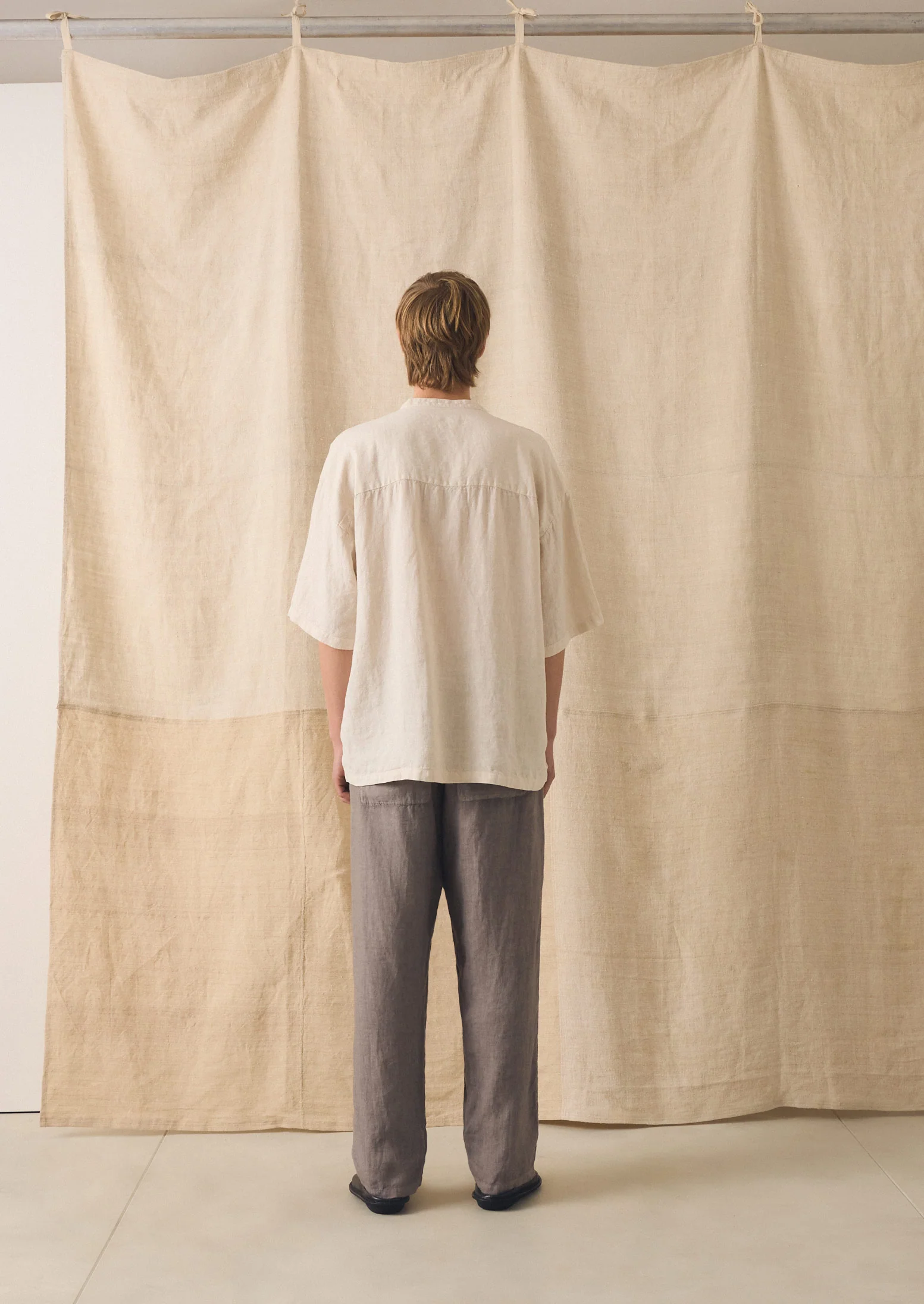Alfie Garment Dyed Linen Trousers | Iron - Image 4
