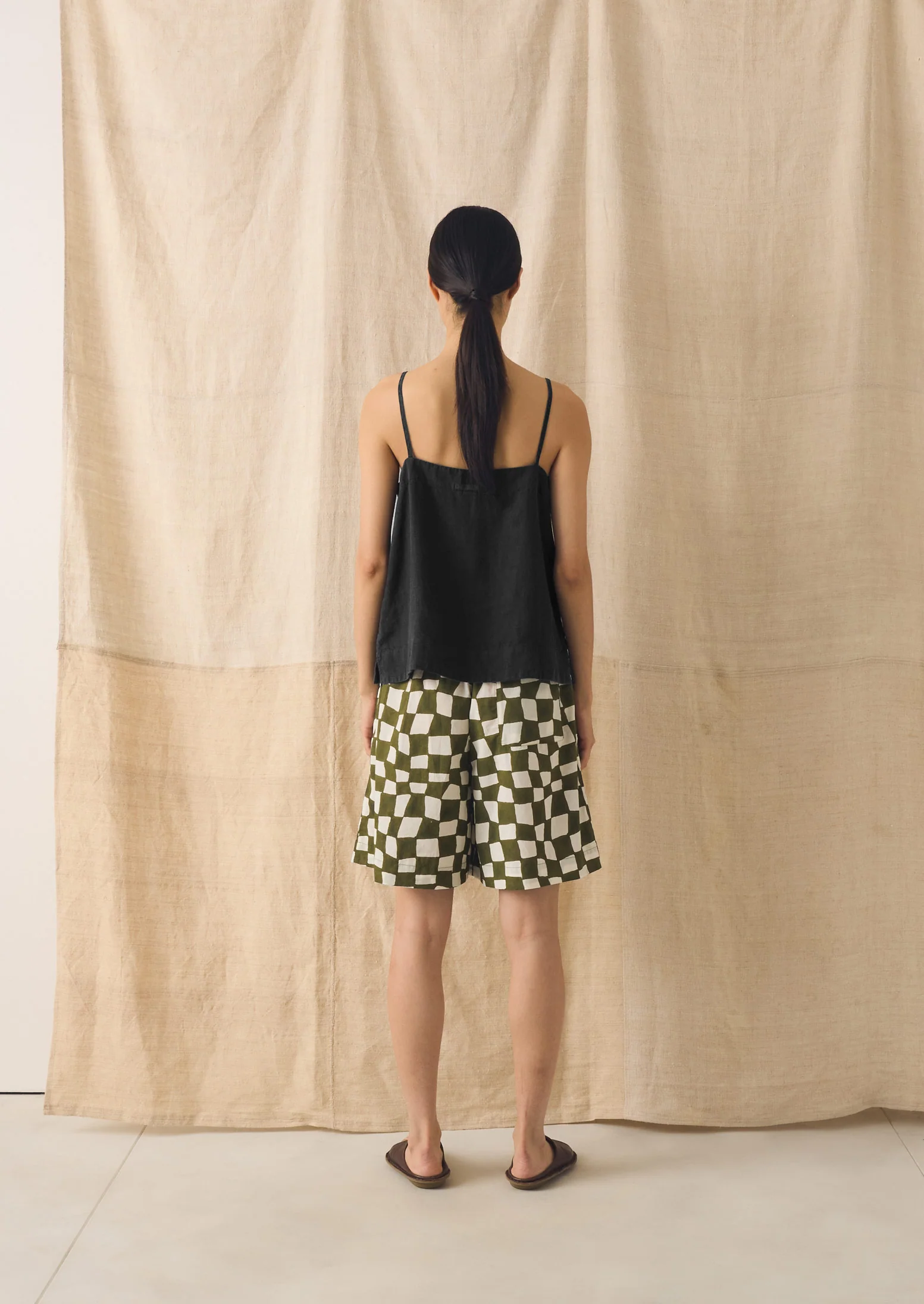 Block Print Warp Check Shorts | Olive - Image 5