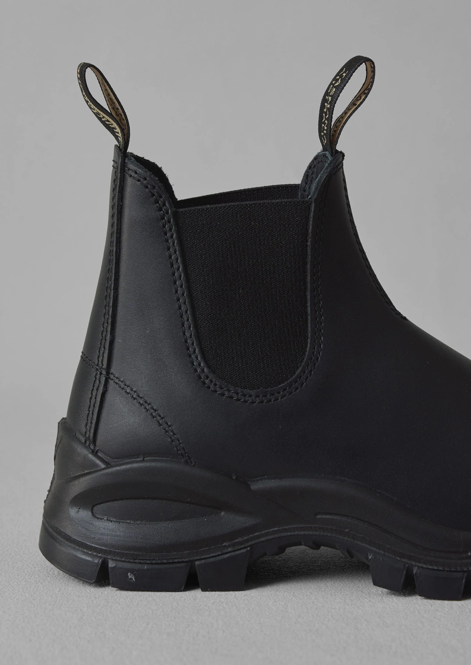 Blundstone Leather Lug Boots | Black - Image 3