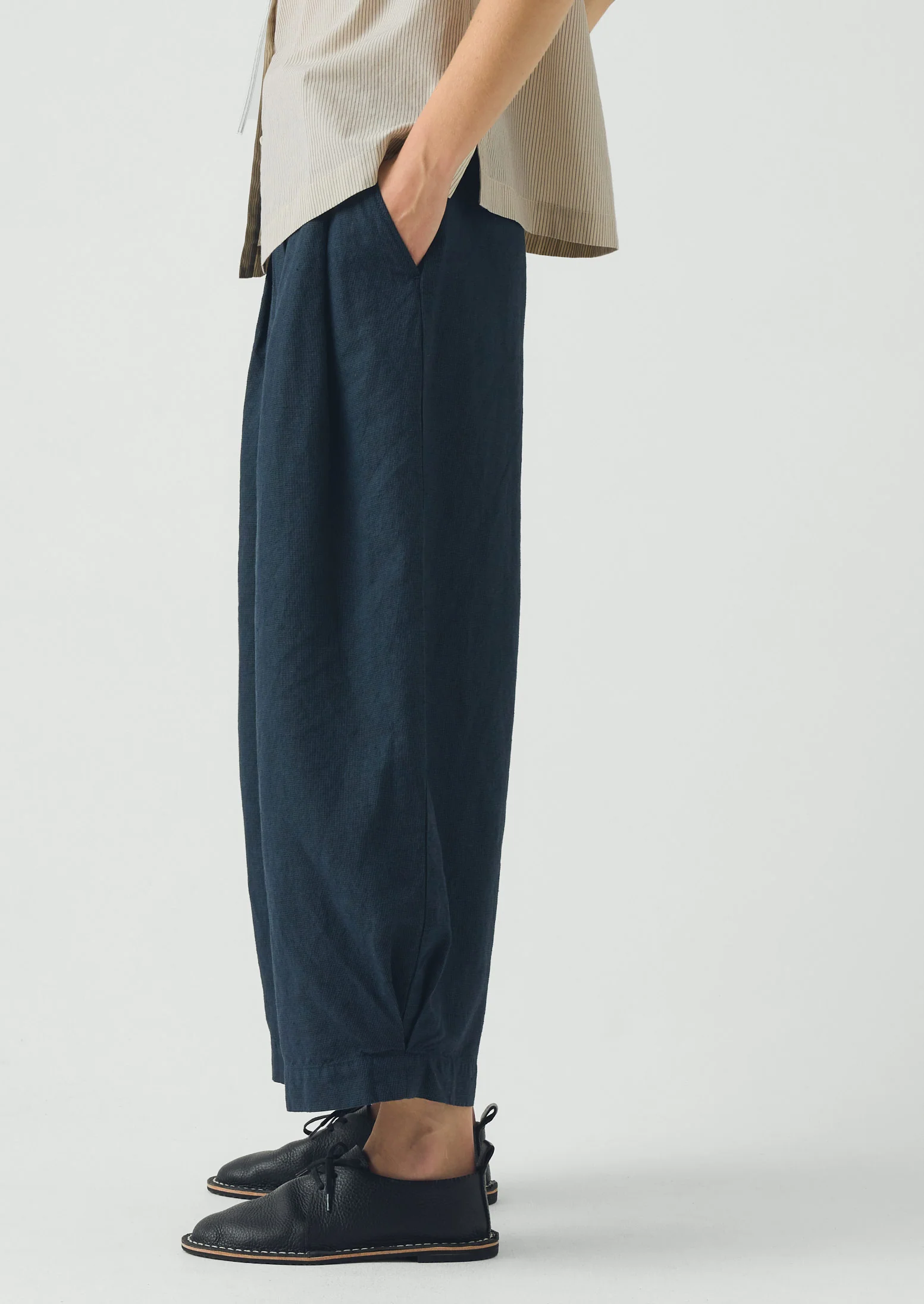Carys Micro Houndstooth Wide Leg Trousers | Steel Blue - Image 3
