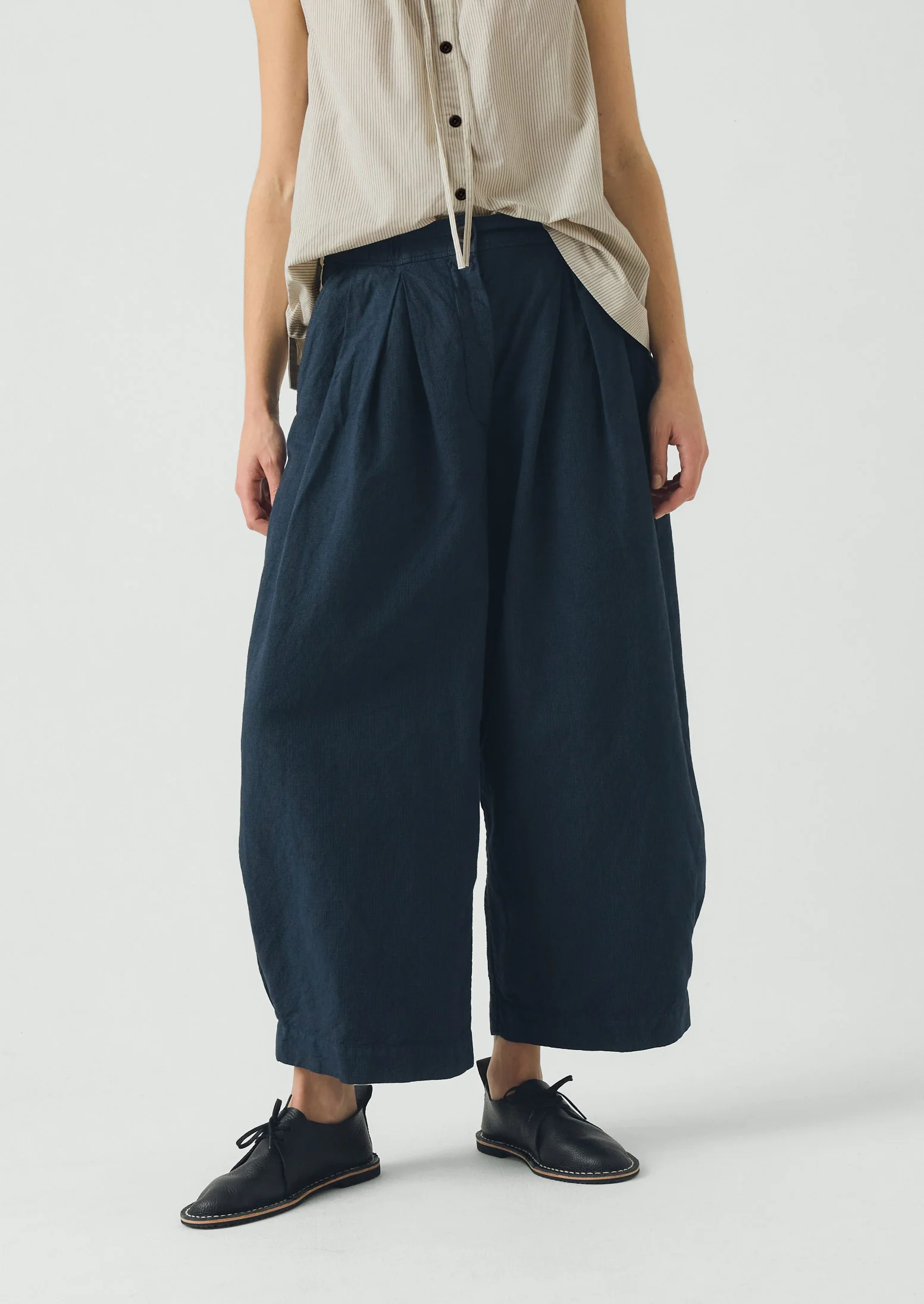 Carys Micro Houndstooth Wide Leg Trousers | Steel Blue - Image 5