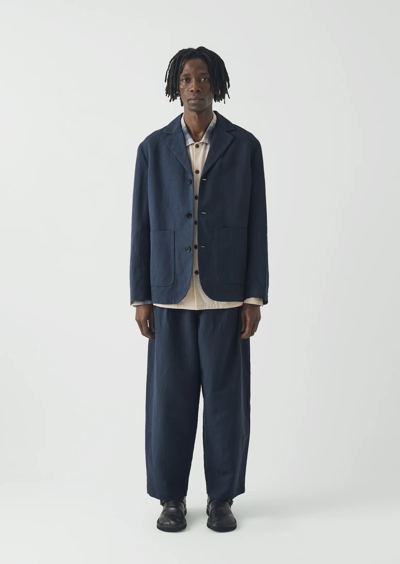 Caspar Stripe Pleat Trousers | Navy/Fawn - Image 4