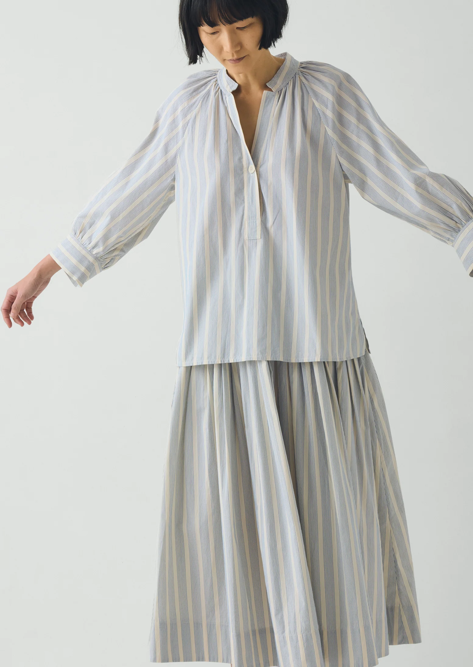 Catrin Cotton Striped Shirt | Ecru/Blue - Image 3
