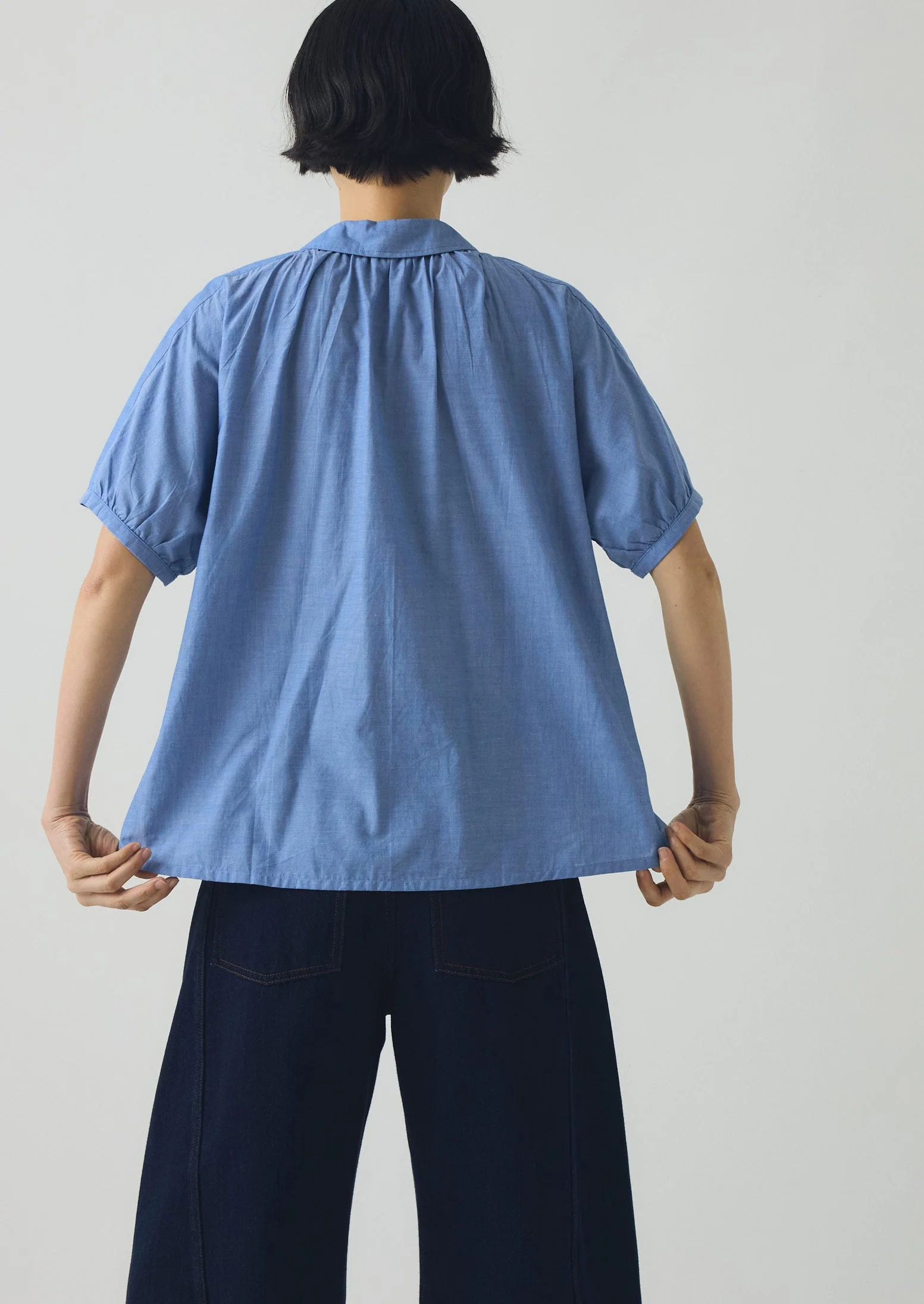 Cecily Gathered Cotton Shirt | Light Blue - Image 3