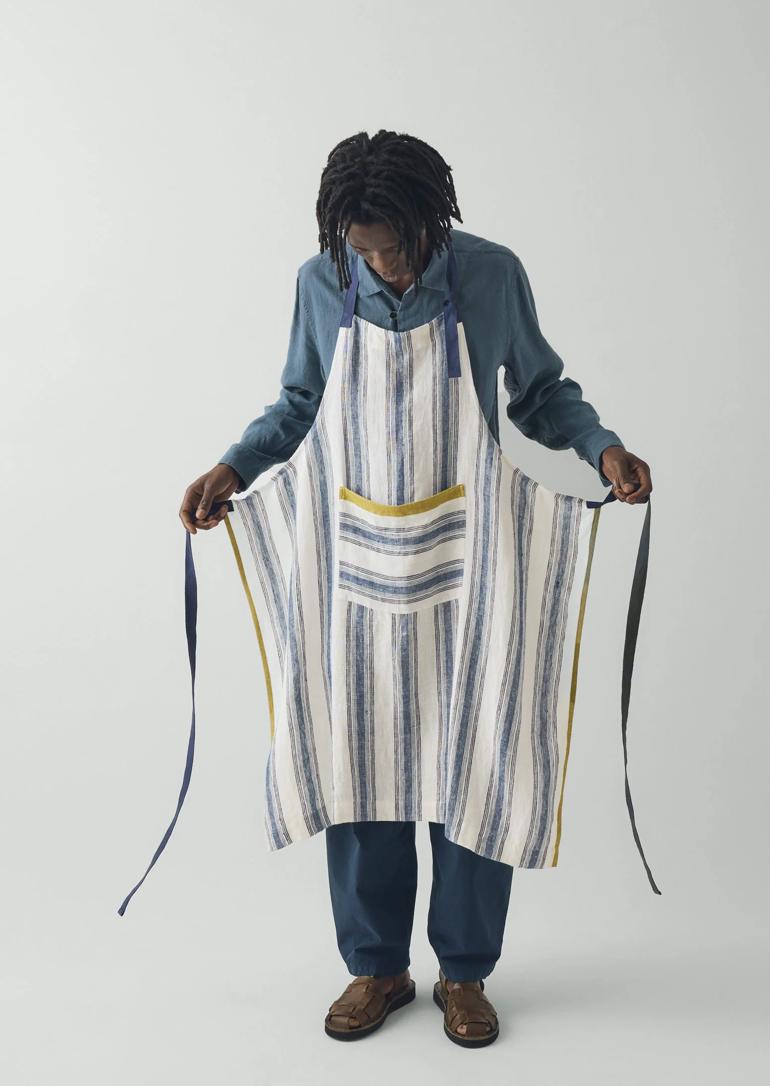 Chef Stripe Linen Apron | Ecru/Multi Blue - Image 8