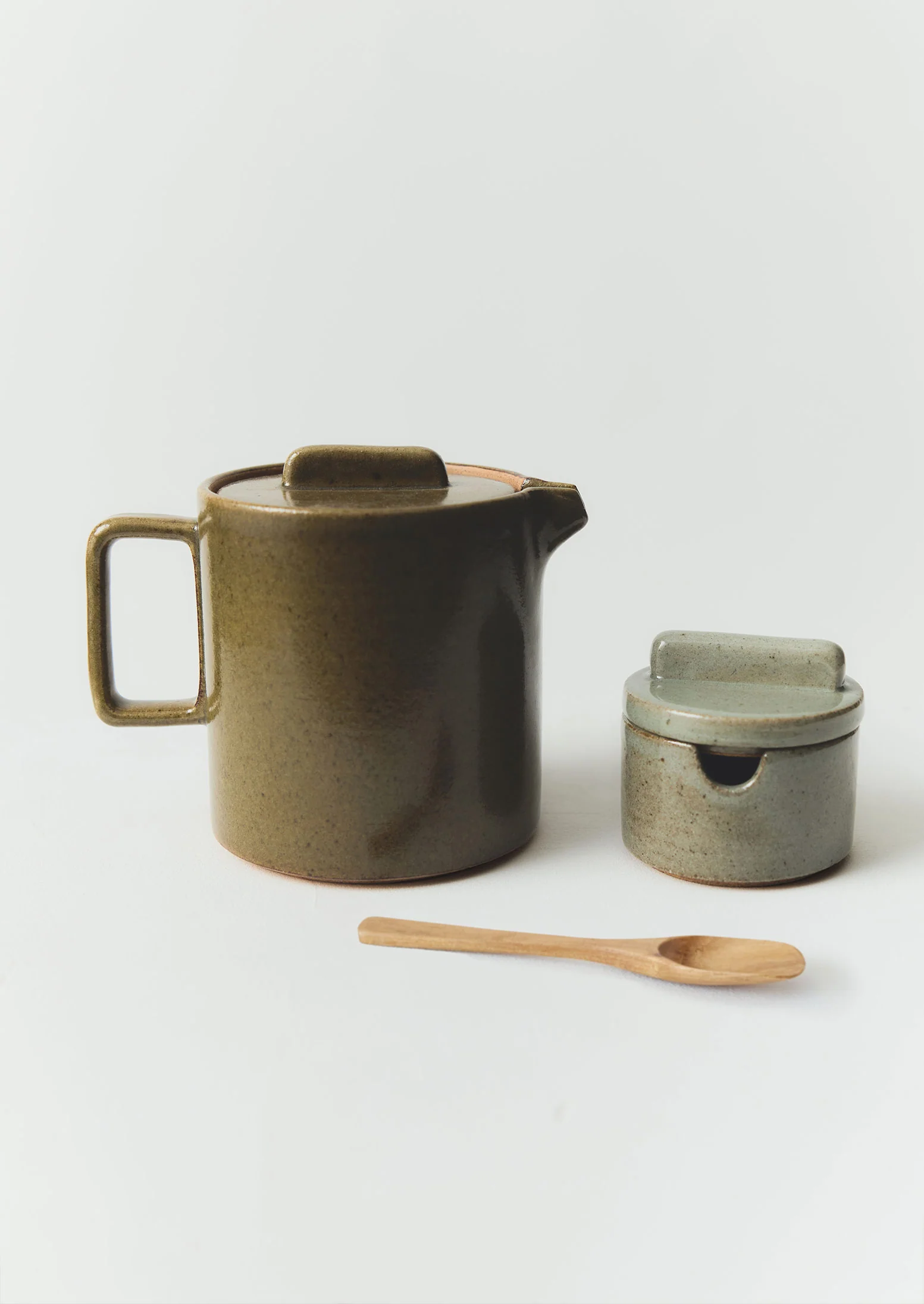 Cisco And The Sun Stoneware Sugar Pot | Dove - Image 3