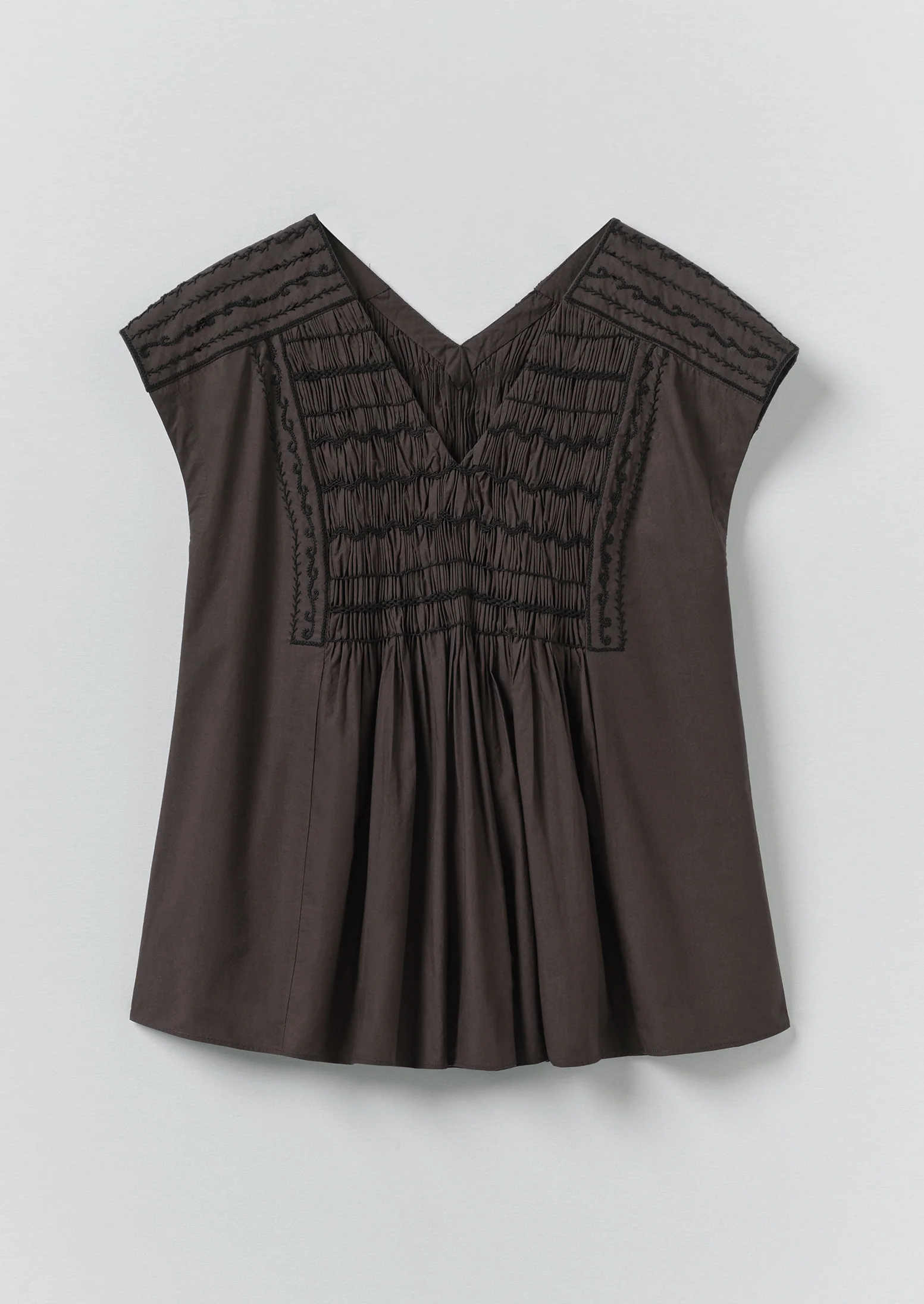 Contrast Smocked Cotton Top | Black Walnut
