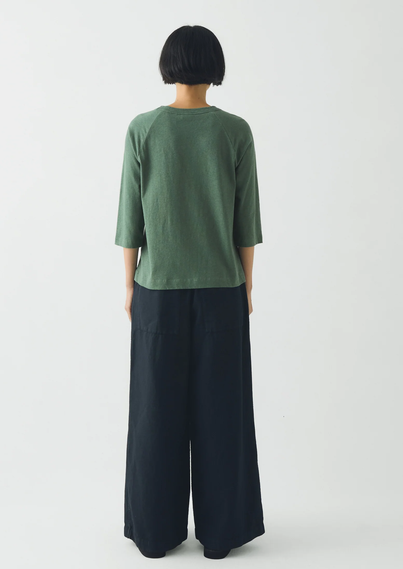 Cotton Hemp Raglan Tee | Porcelain Green - Image 3