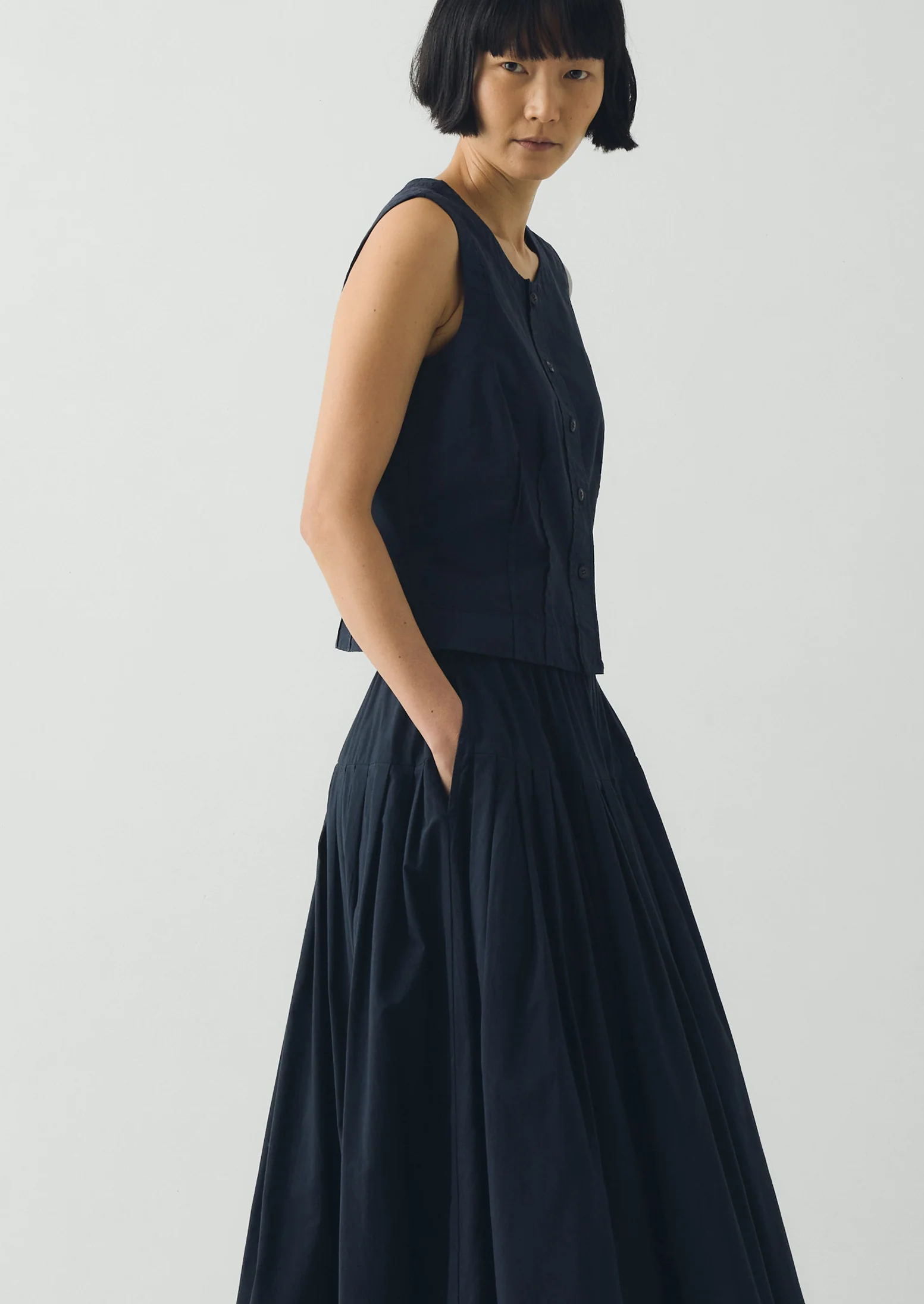 Cotton Linen Poplin Sleeveless Top | Raven Blue - Image 2