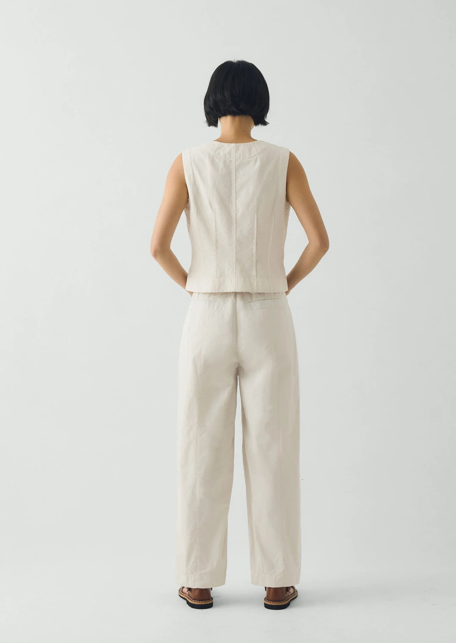 Cotton Twill Belted Trousers | Pebble - Image 5