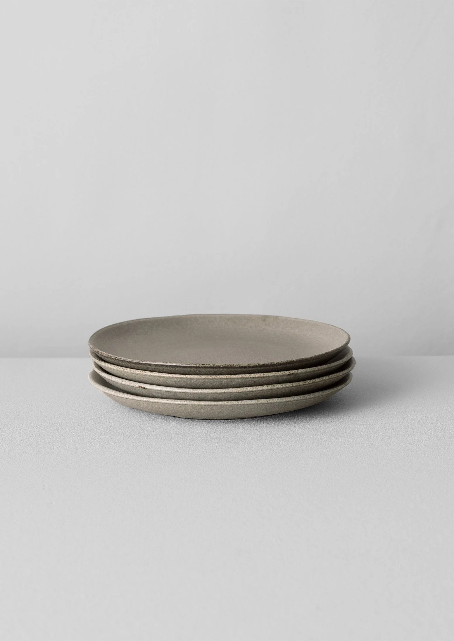 Cove Stoneware Dinner Plate | Speckled Grey - Image 3