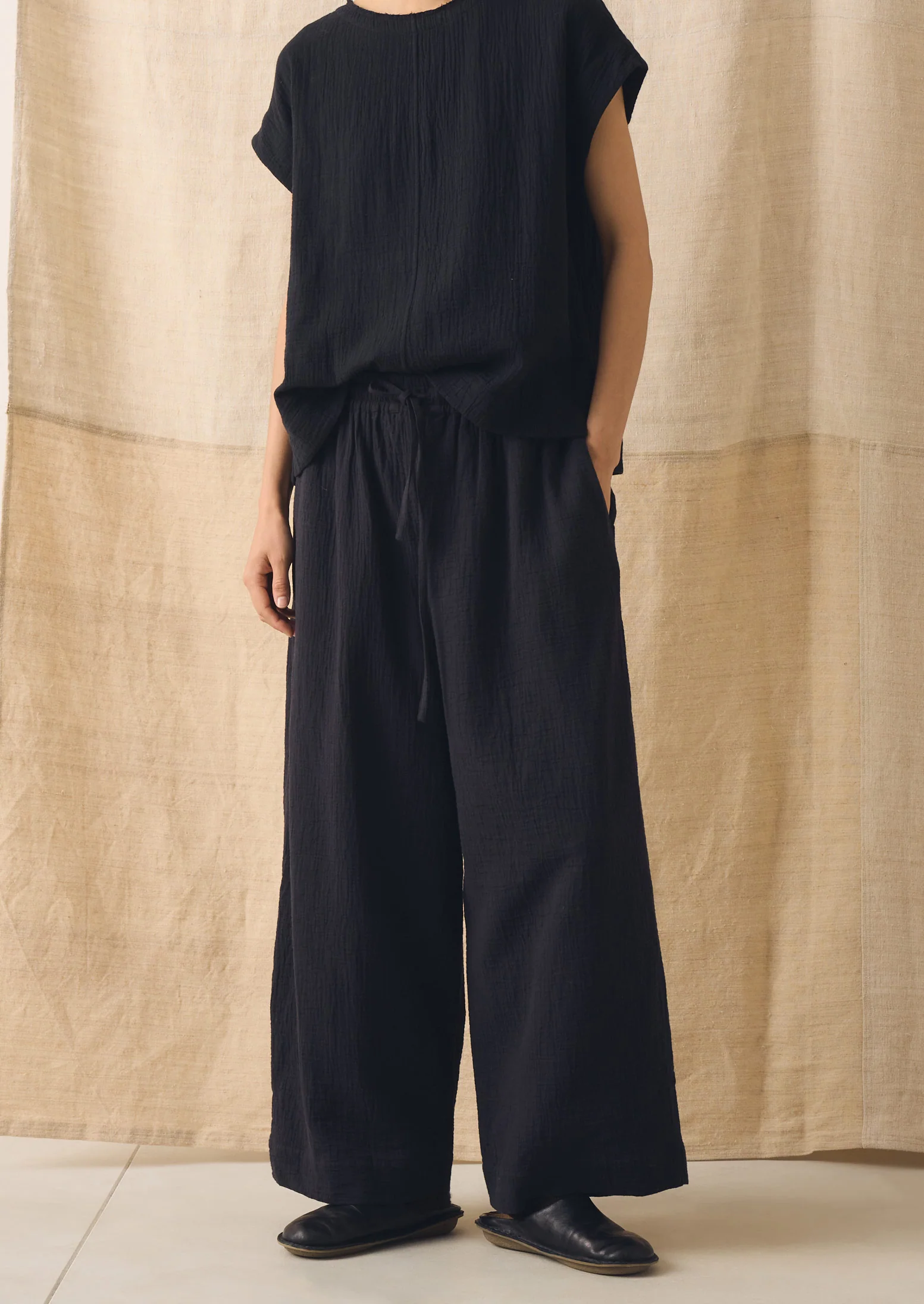 Crinkle Cotton Gauze Wide Leg Trousers | Blackberry - Image 3