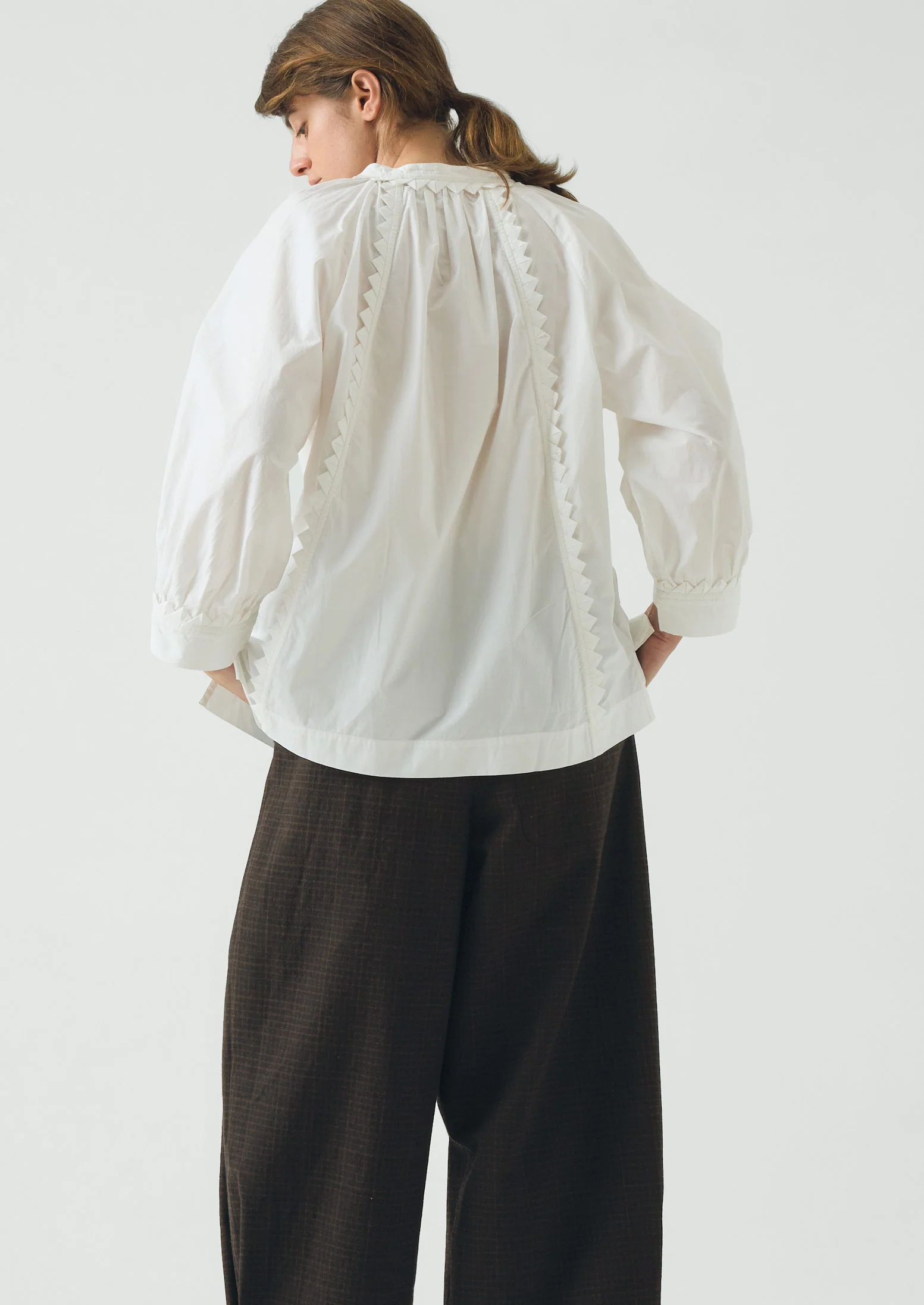 Crockery Edge Cotton Poplin Top | Paper White - Image 8