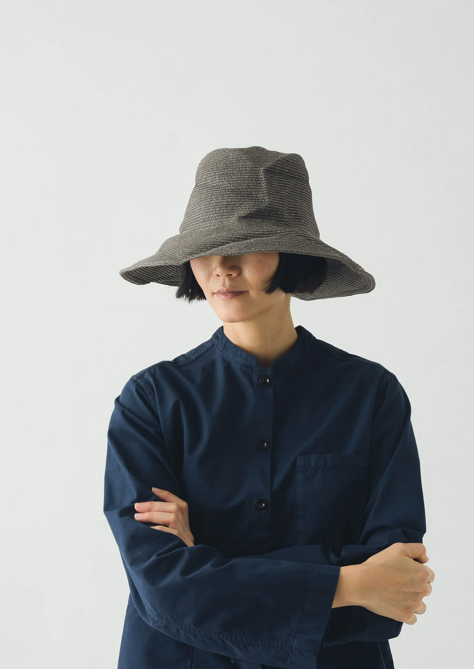 Decho Crushed Washi Paper Hat | Charcoal - Image 2