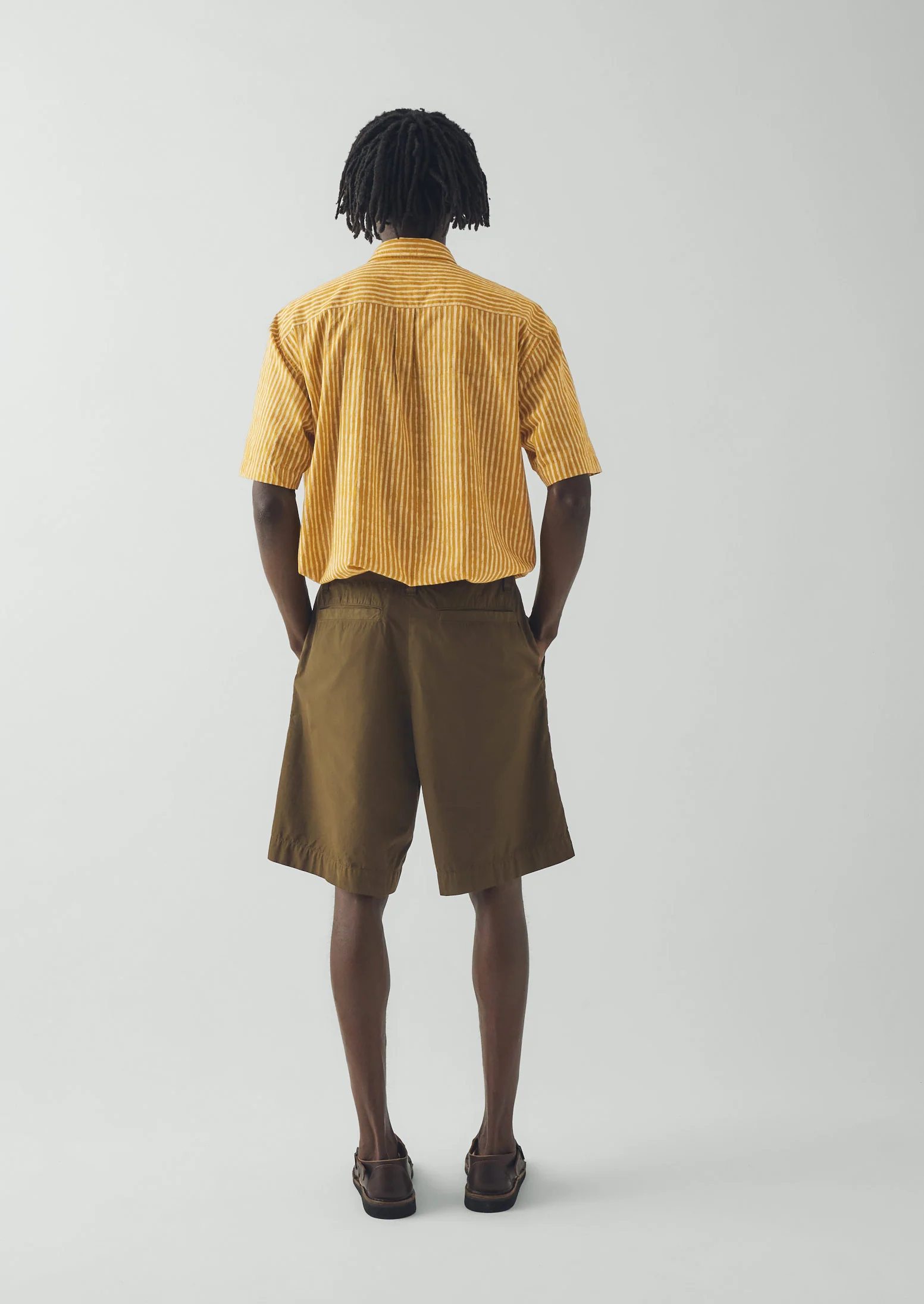 Double Pleat Cotton Poplin Shorts | Bronze Green - Image 5
