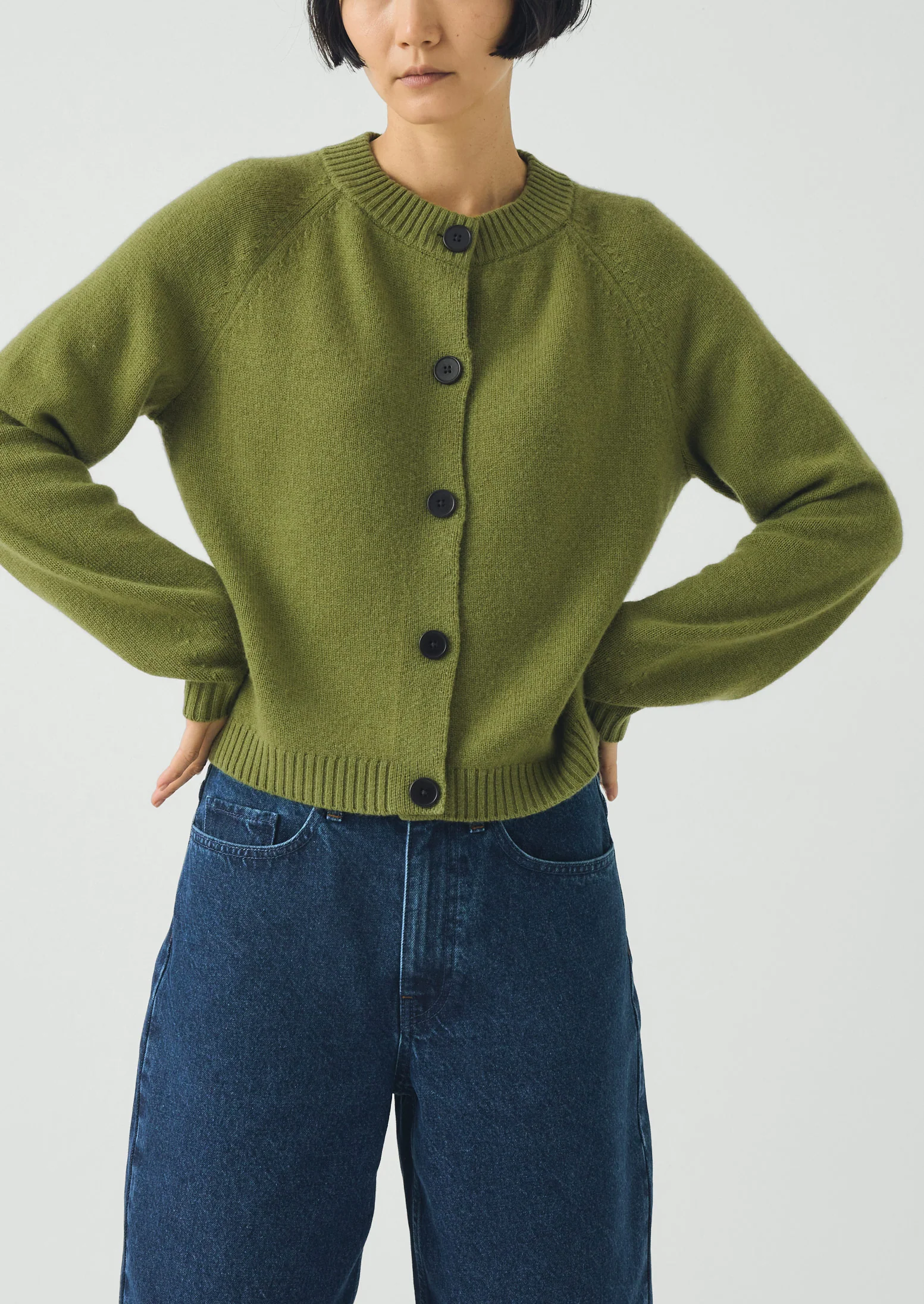 Eden Wool Cashmere Raglan Cardigan | Soft Green - Image 2