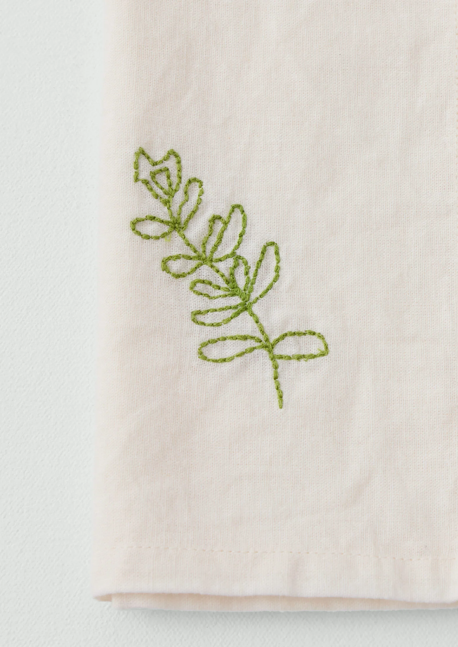 Embroidered Sprig Cotton Linen Napkin | Ecru/Green - Image 2