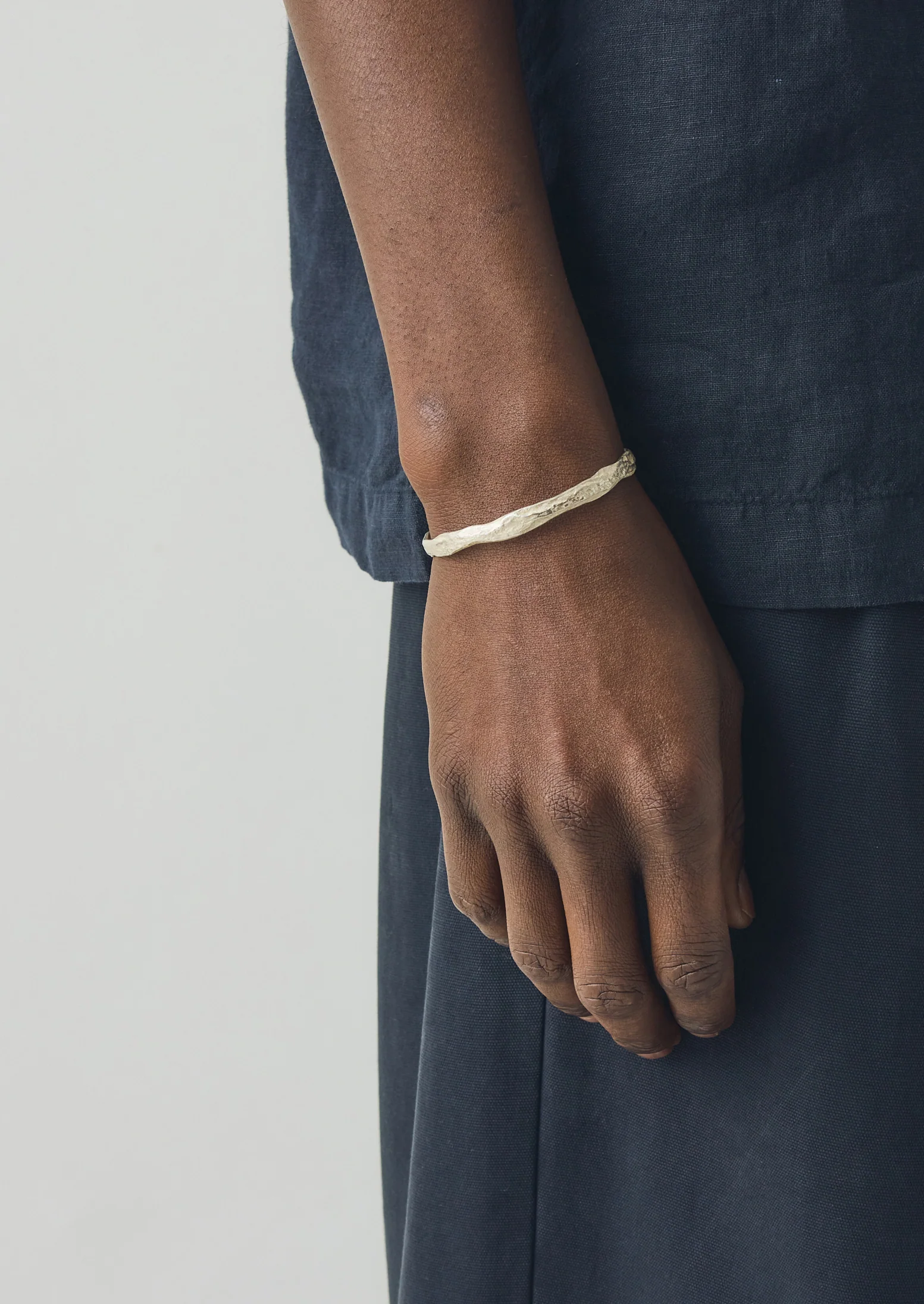 Emily Nixon Men’s Relic Silver Cuff | Silver - Image 4