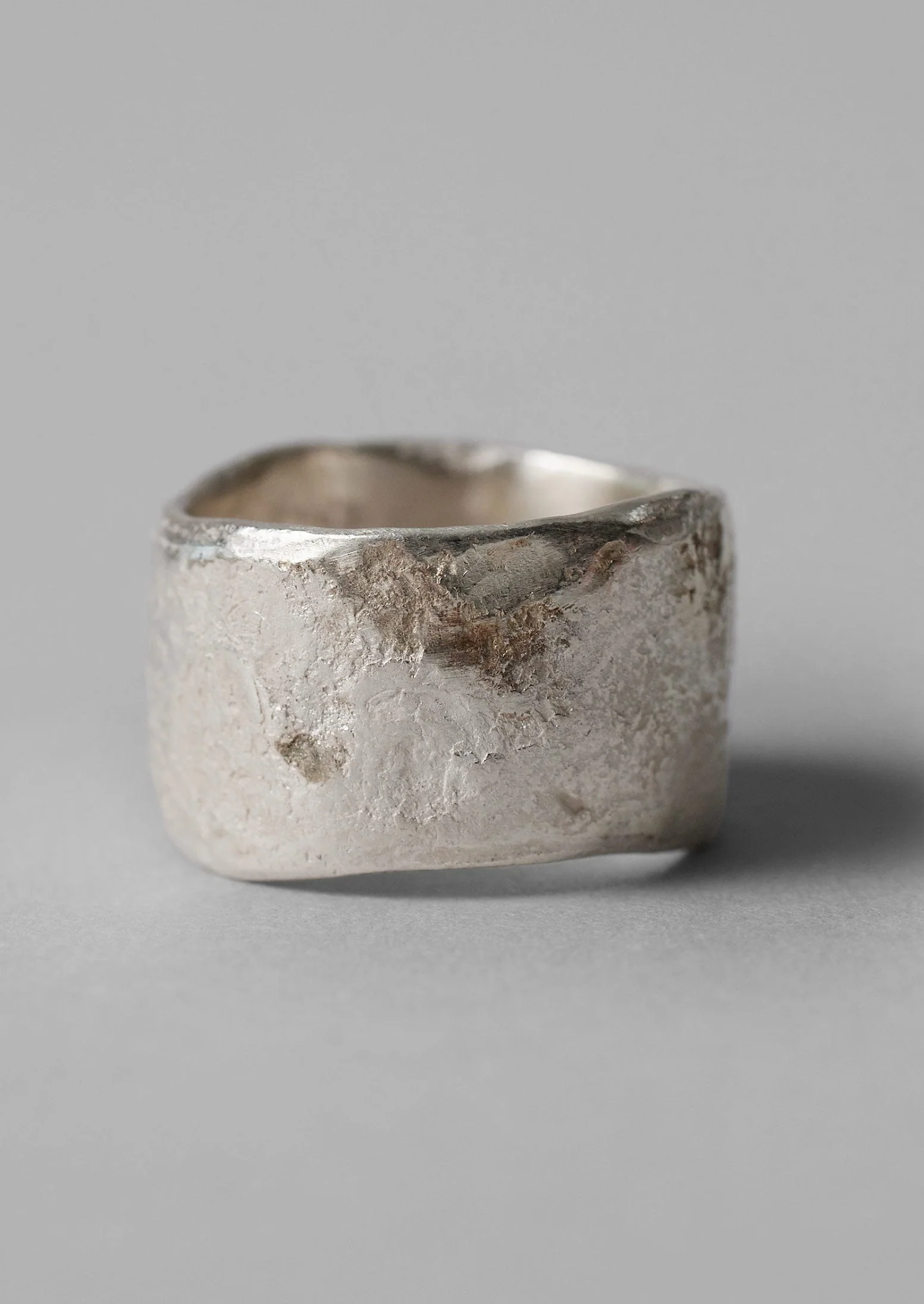 Emily Nixon Sculptural Rock Ring | Silver - Image 4