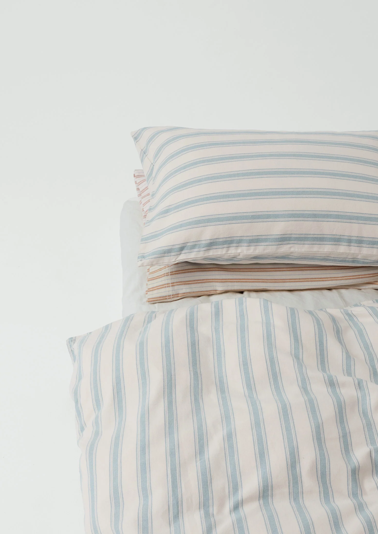 Fjord Stripe Cotton Flannel Duvet Cover | Washed Blue/Ecru - Image 5