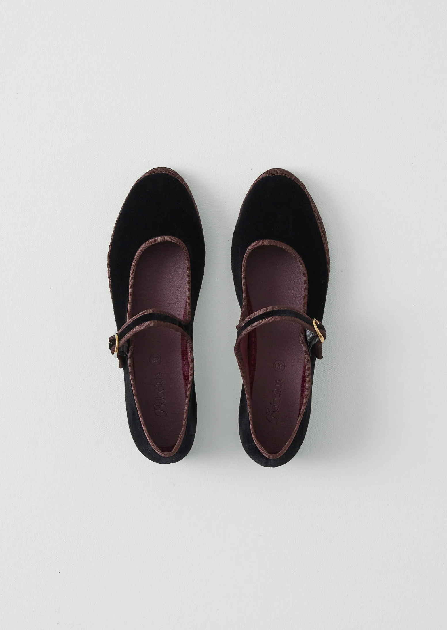 Flabelus Velvet Mary Jane Shoes | Black/Brown - Image 3
