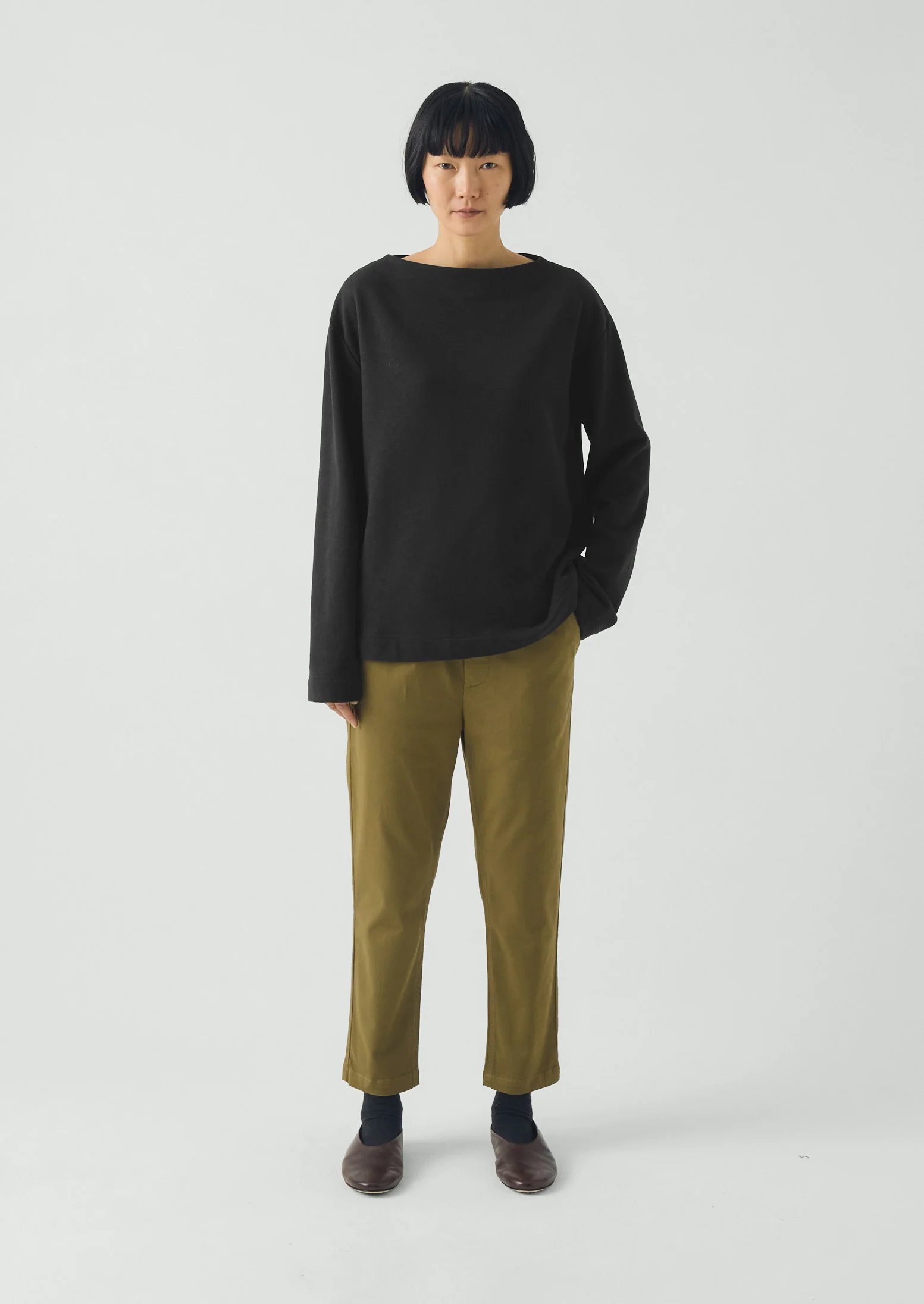Gabi Cotton Pull On Trousers | Olive Leaf - Image 2