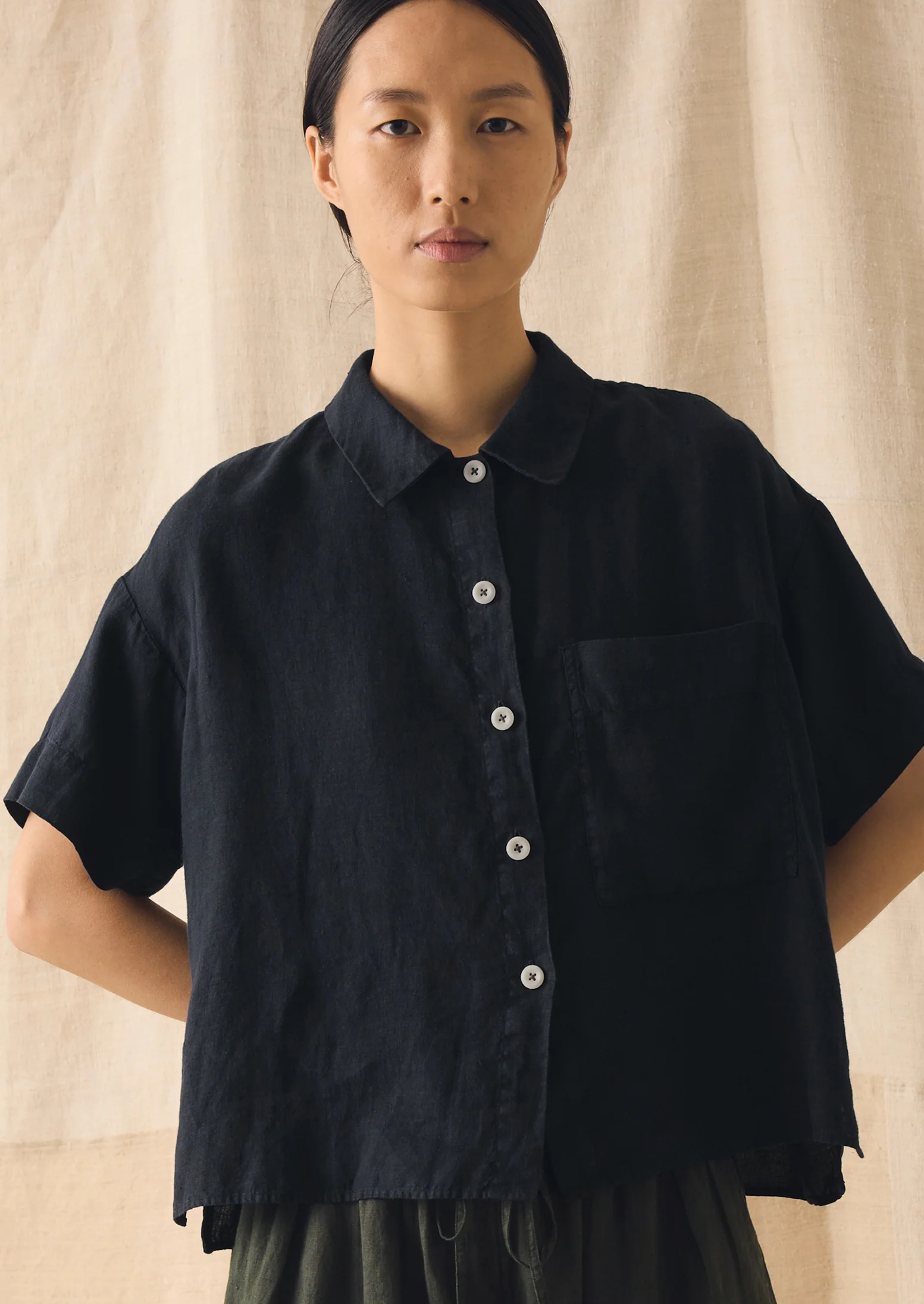 Garment Dyed Lightweight Linen Shirt | Midnight - Image 2