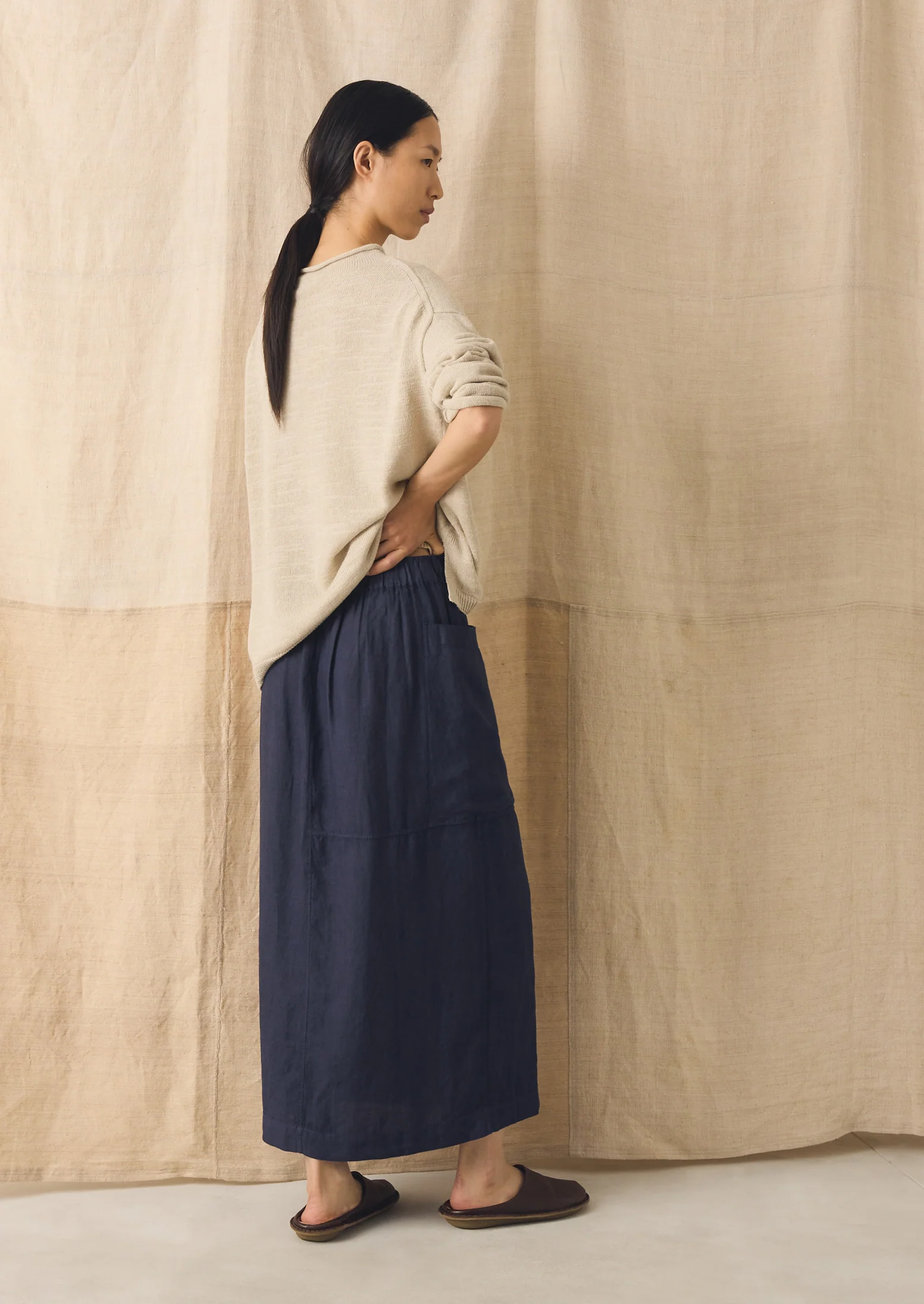 Garment Dyed Linen Apron Skirt | Blueberry - Image 3