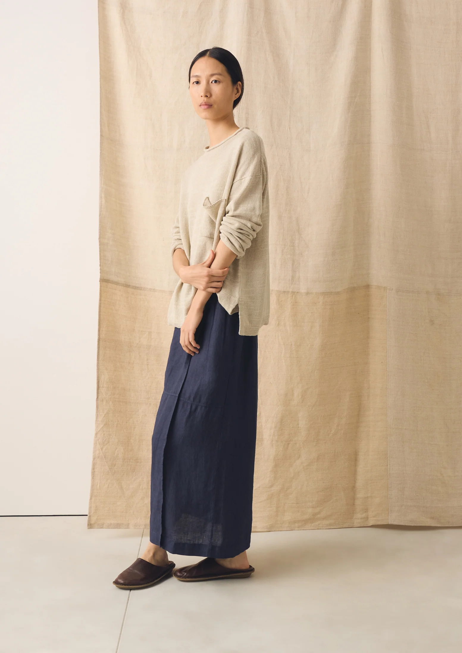 Garment Dyed Linen Apron Skirt | Blueberry - Image 5
