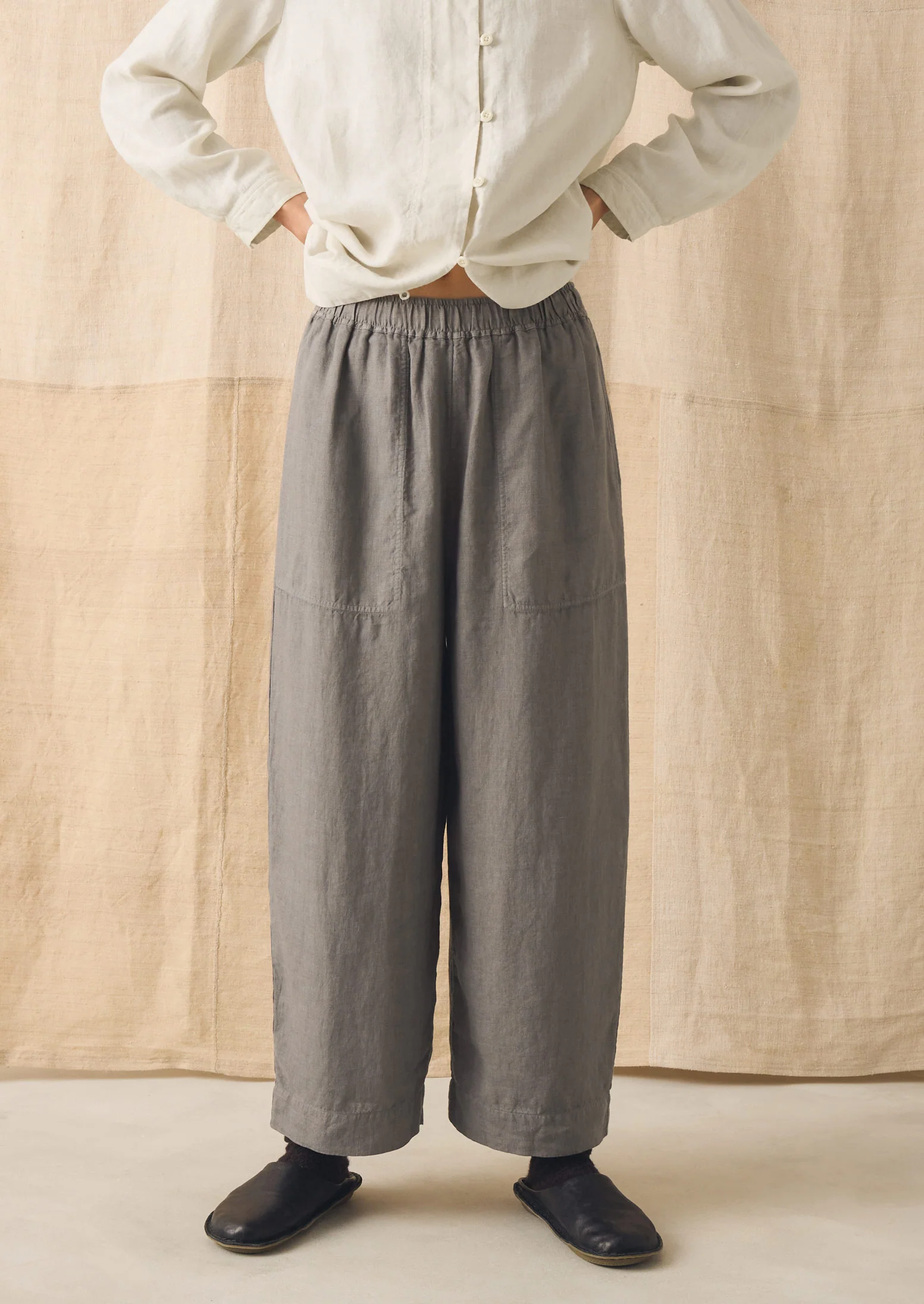 Garment Dyed Linen Barrel Leg Trousers | Iron - Image 3