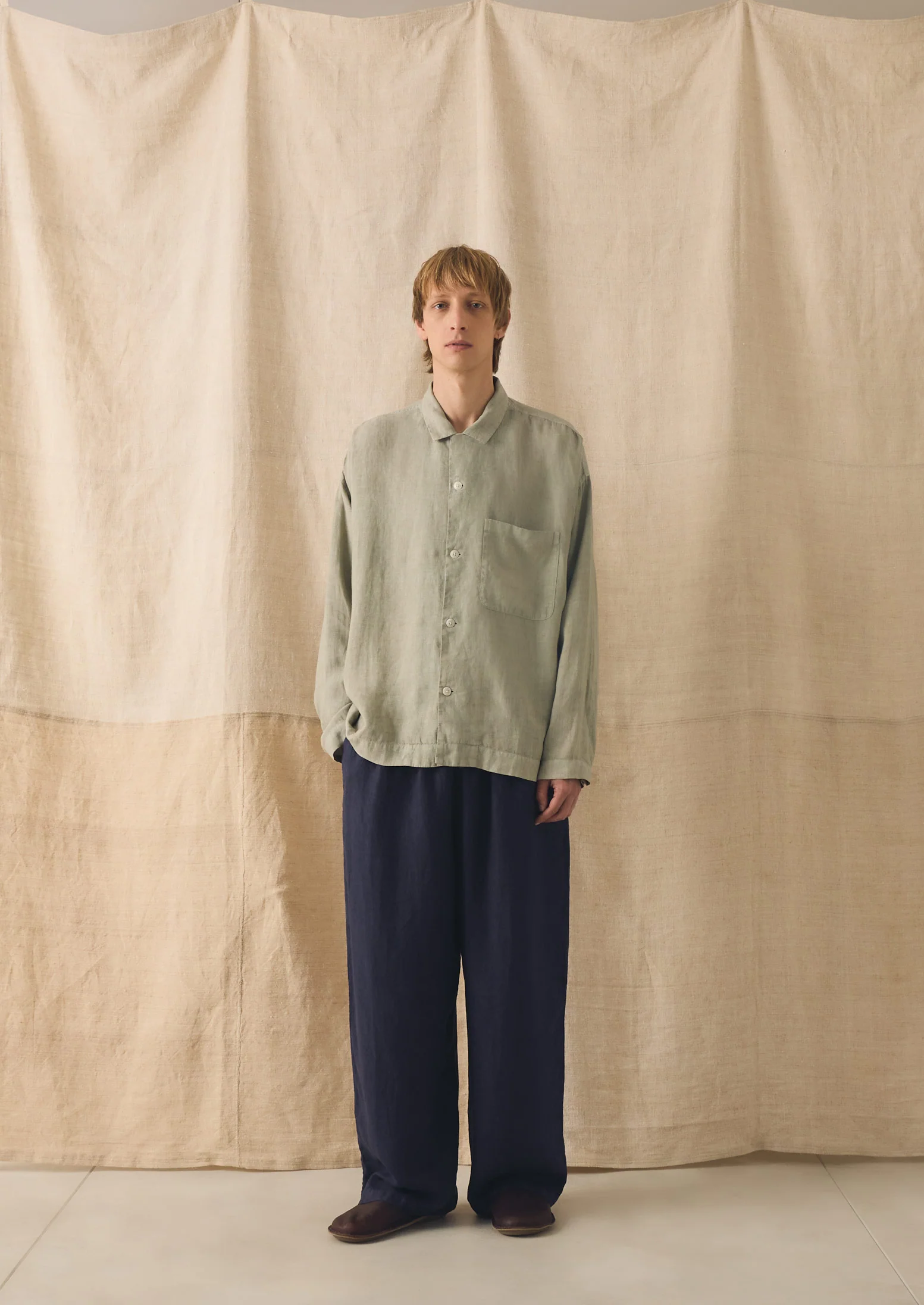 Garment Dyed Linen Drawstring Trousers | Blueberry - Image 4