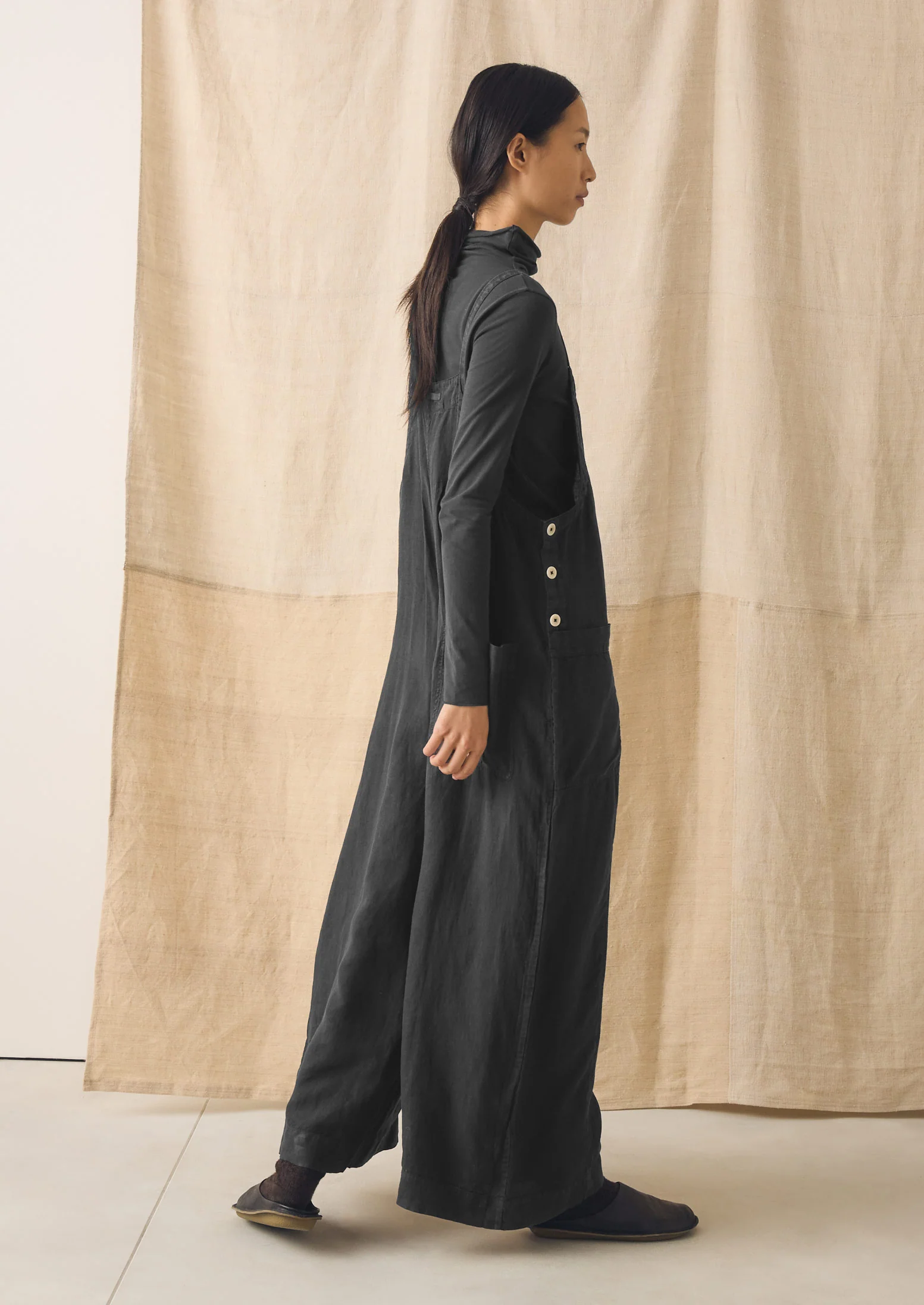 Garment Dyed Linen Pocket Jumpsuit | Black Pepper - Image 3