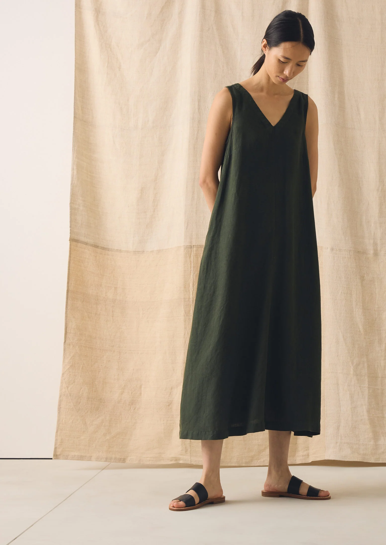 Garment Dyed Linen Sleeveless Dress | Dark Olive - Image 2