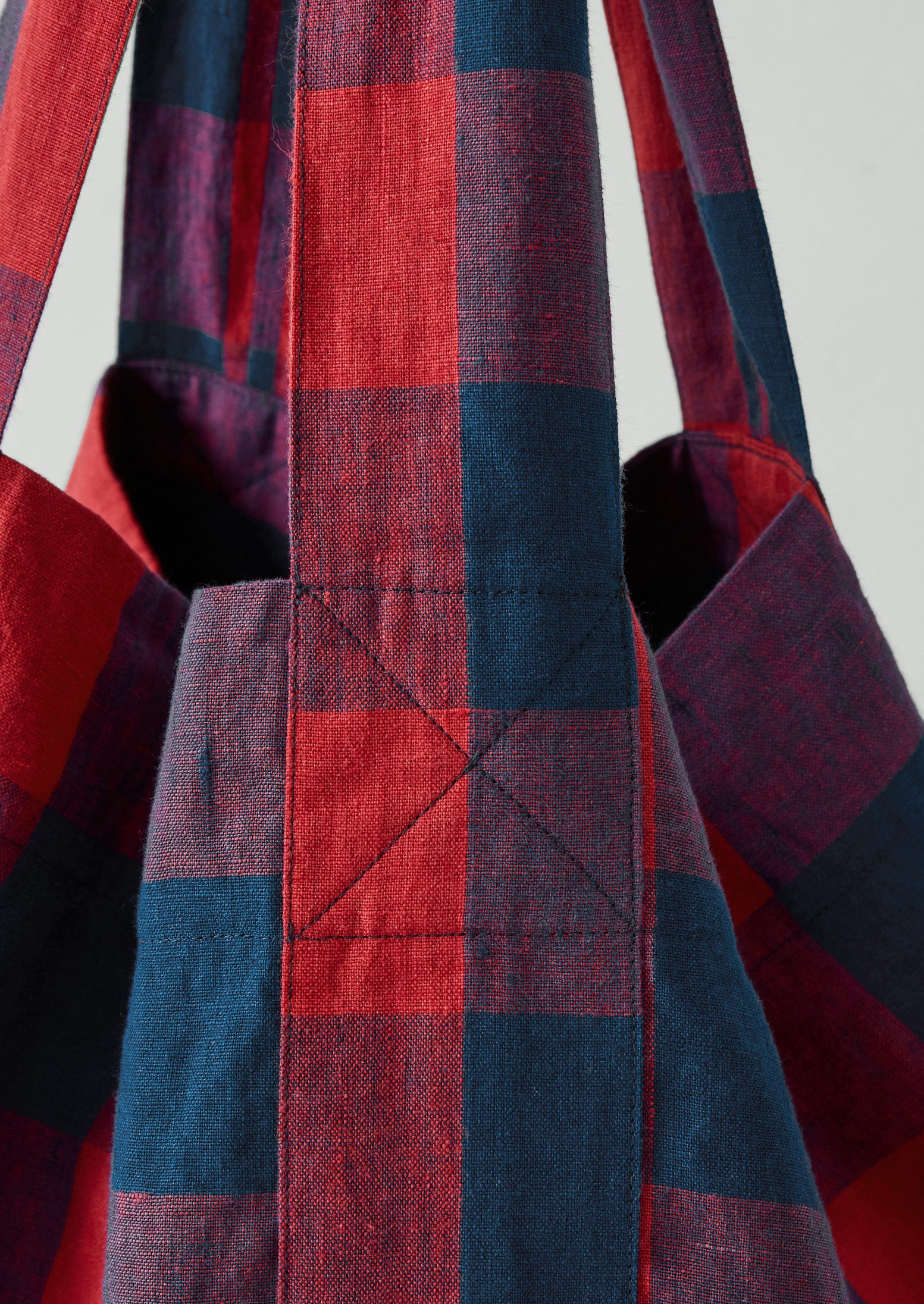 Gingham Check Linen Bag | Raspberry/Blue - Image 6