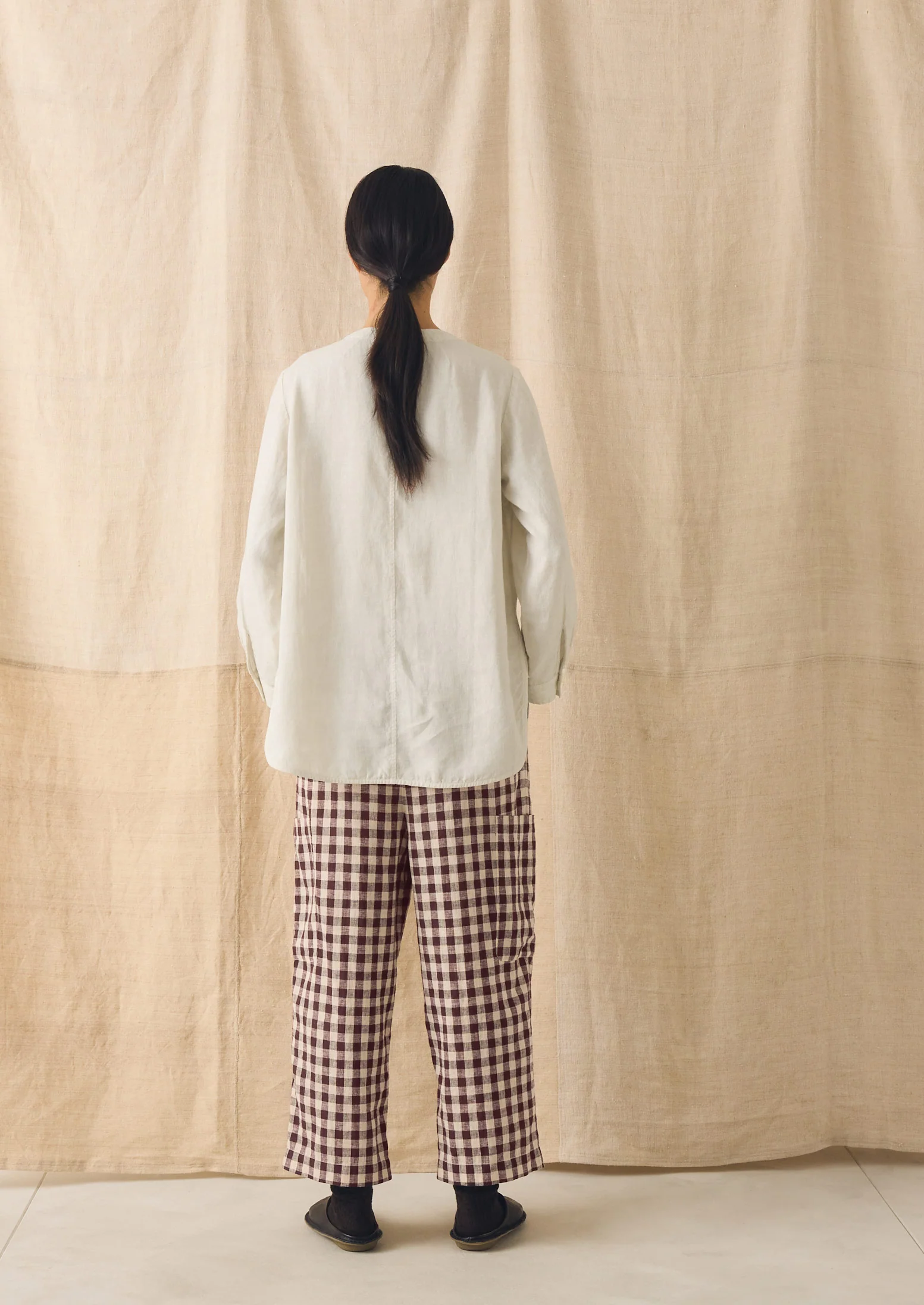 Gingham Linen Cotton Patch Pocket Trousers | Dark Chocolate/Ecru - Image 5
