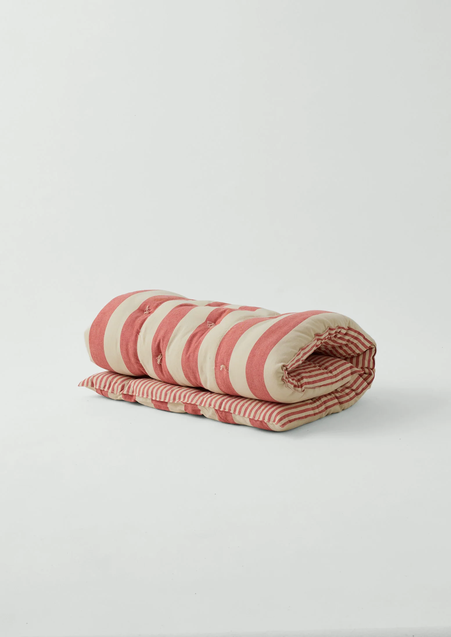 Hand Woven Market Stripe Summer Mattress | Bright Red/Ecru - Image 6