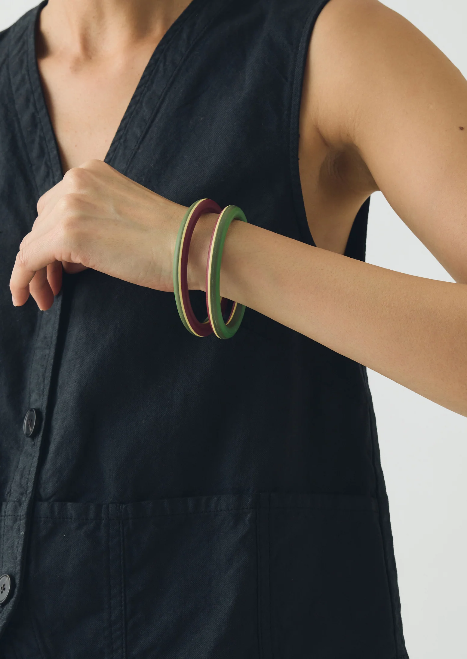Helena Rohner Capri Bangle | Berry/Multi - Image 2