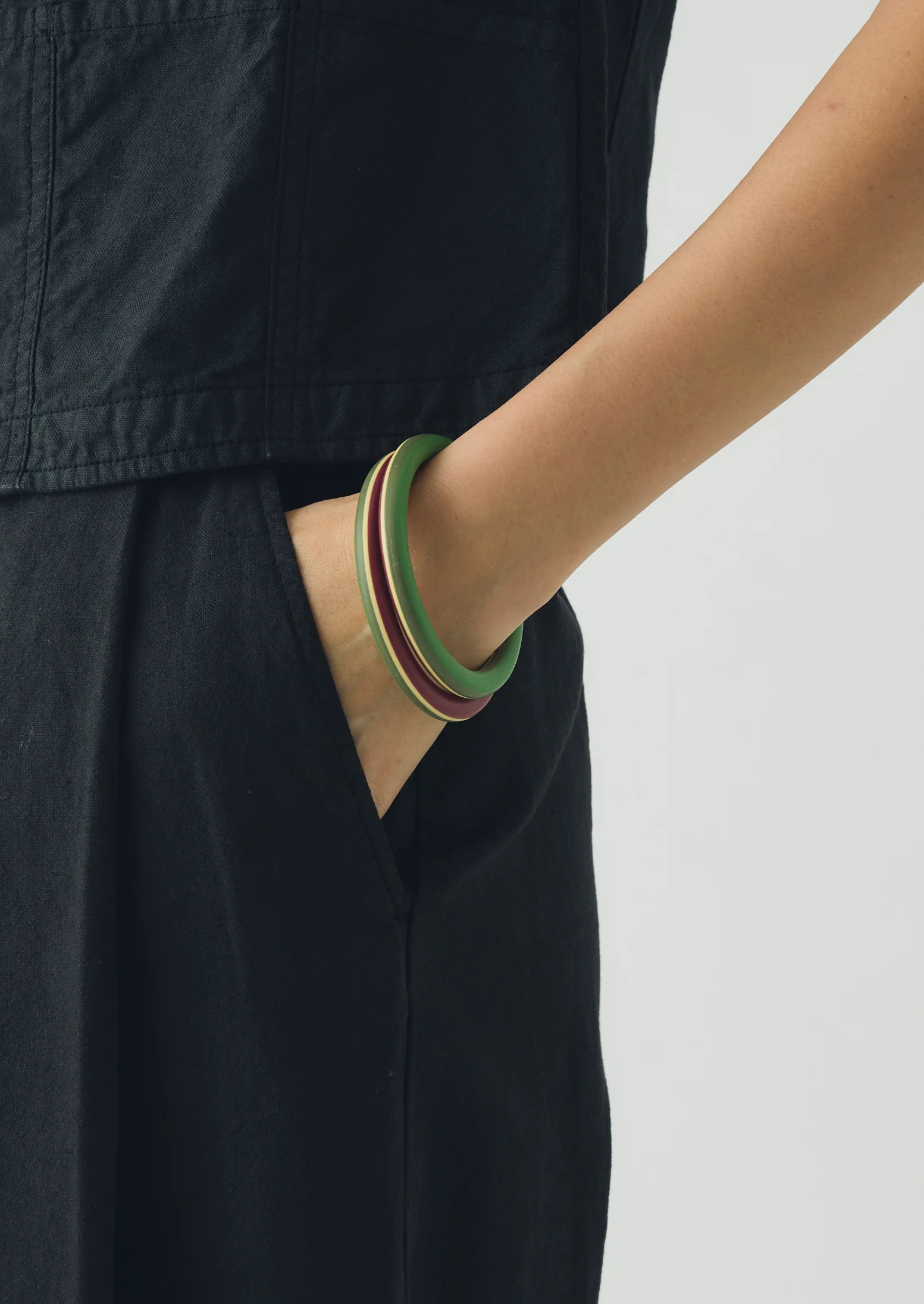 Helena Rohner Capri Bangle | Berry/Multi - Image 4