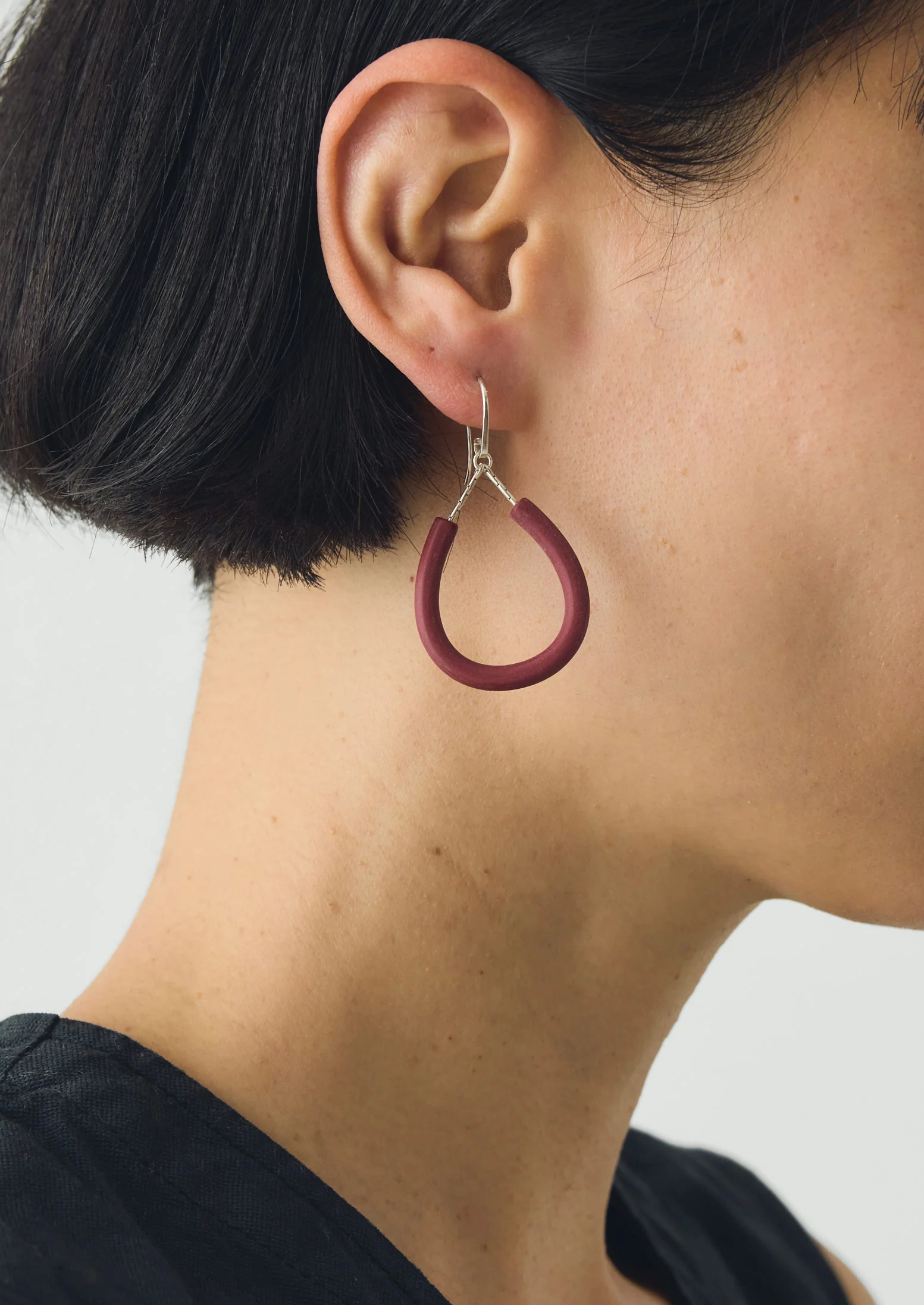 Helena Rohner Capri Hoops | Berry - Image 2