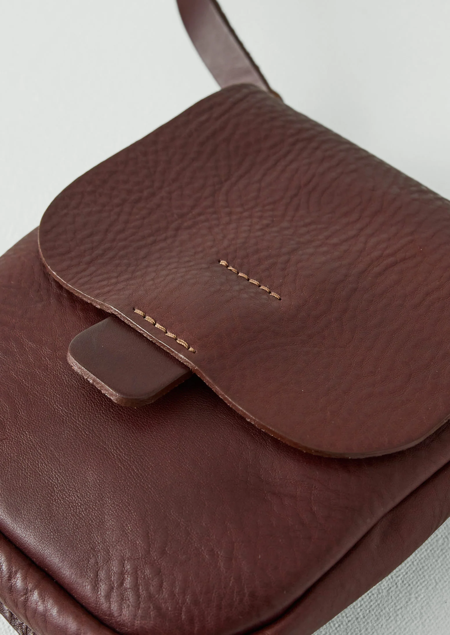 Kate Sheridan Leather Half Orbed Tab Bag | Chestnut - Image 4