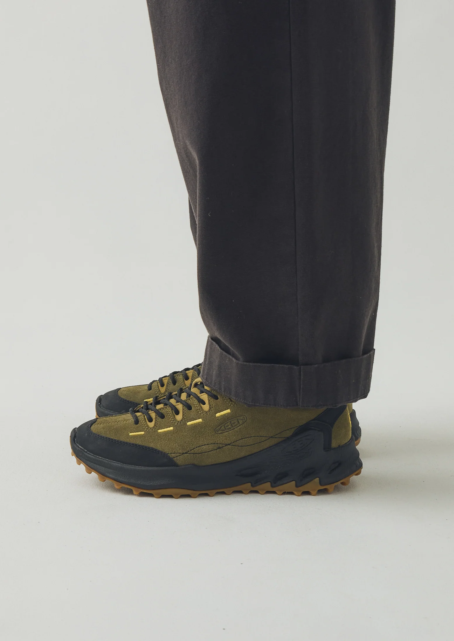 Keen Jasper Zionic Trainers | Dark Olive/Khaki - Image 4