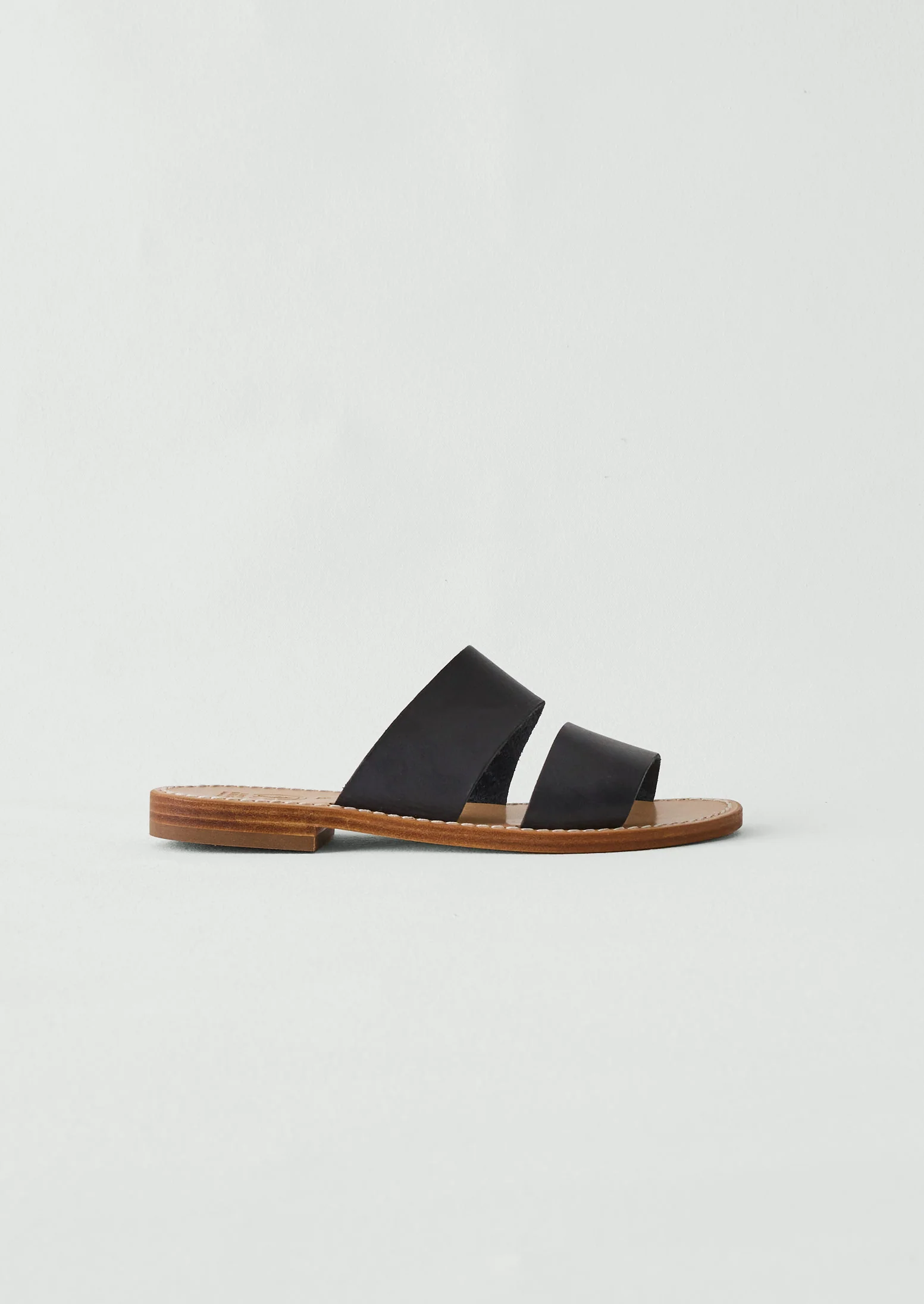 La Botte Gardiane Marcelle Leather Sandals | Black - Image 2