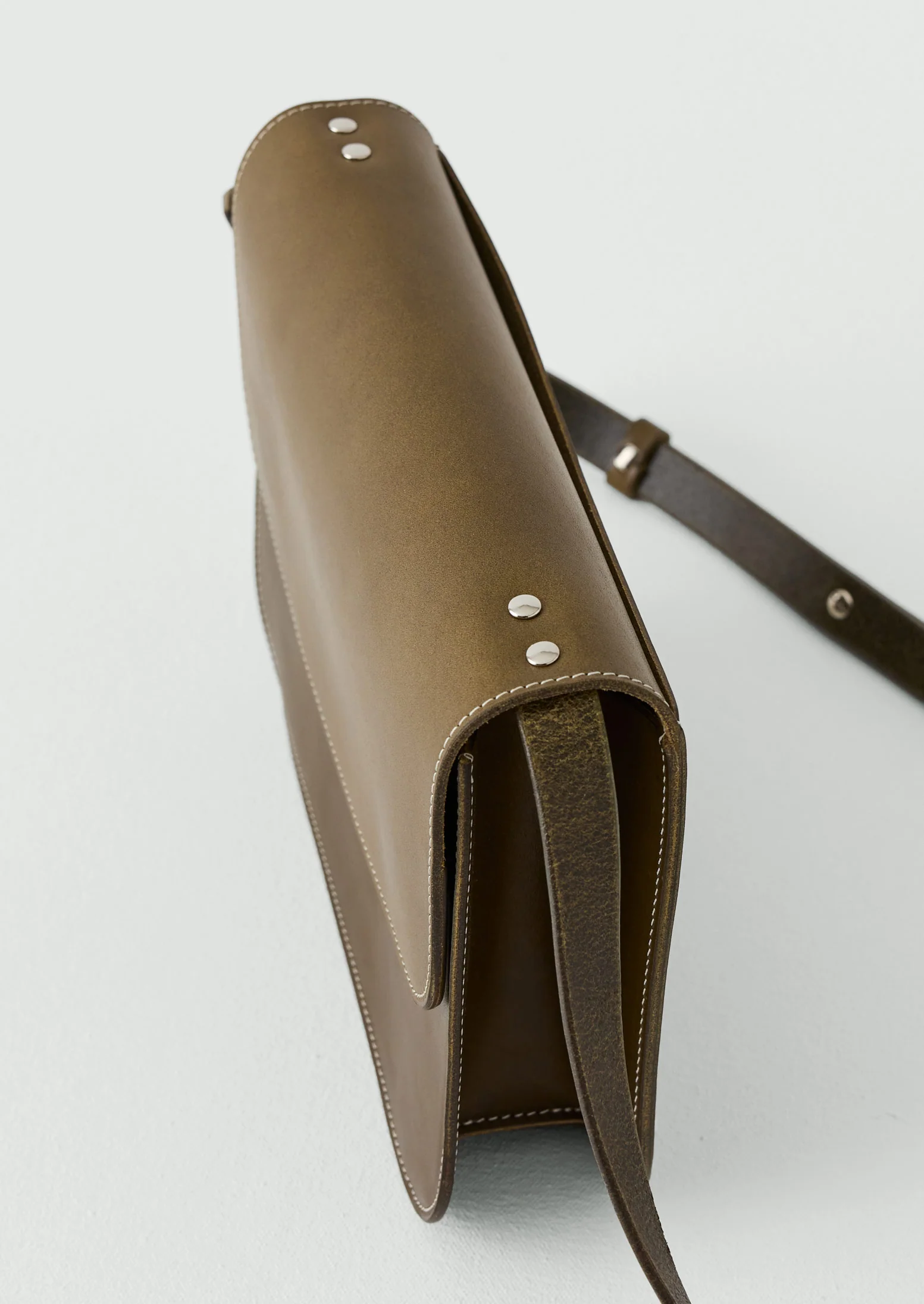 Laperruque Leather Cross Body Bag | Olive - Image 4