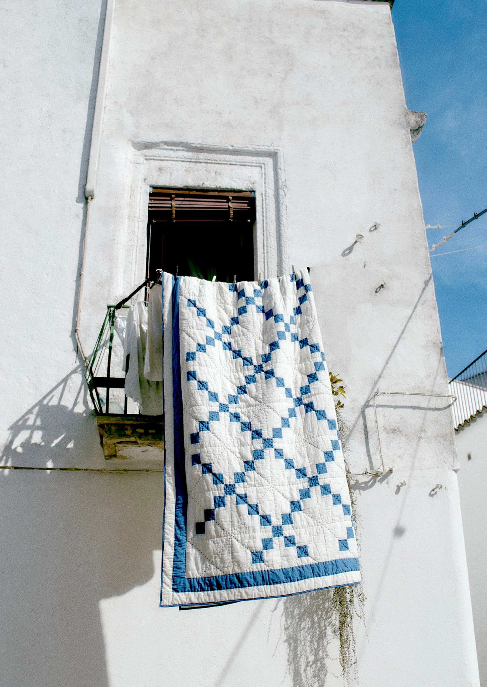 Lattice Patchwork Quilt | Ecru/Aegean Blue - Image 3