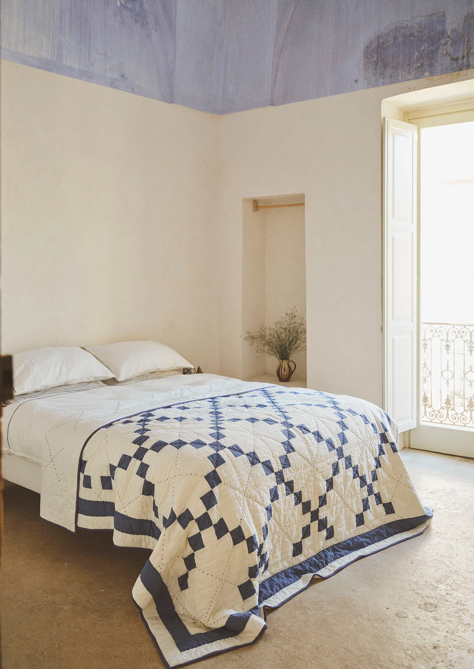Lattice Patchwork Quilt | Ecru/Aegean Blue - Image 4