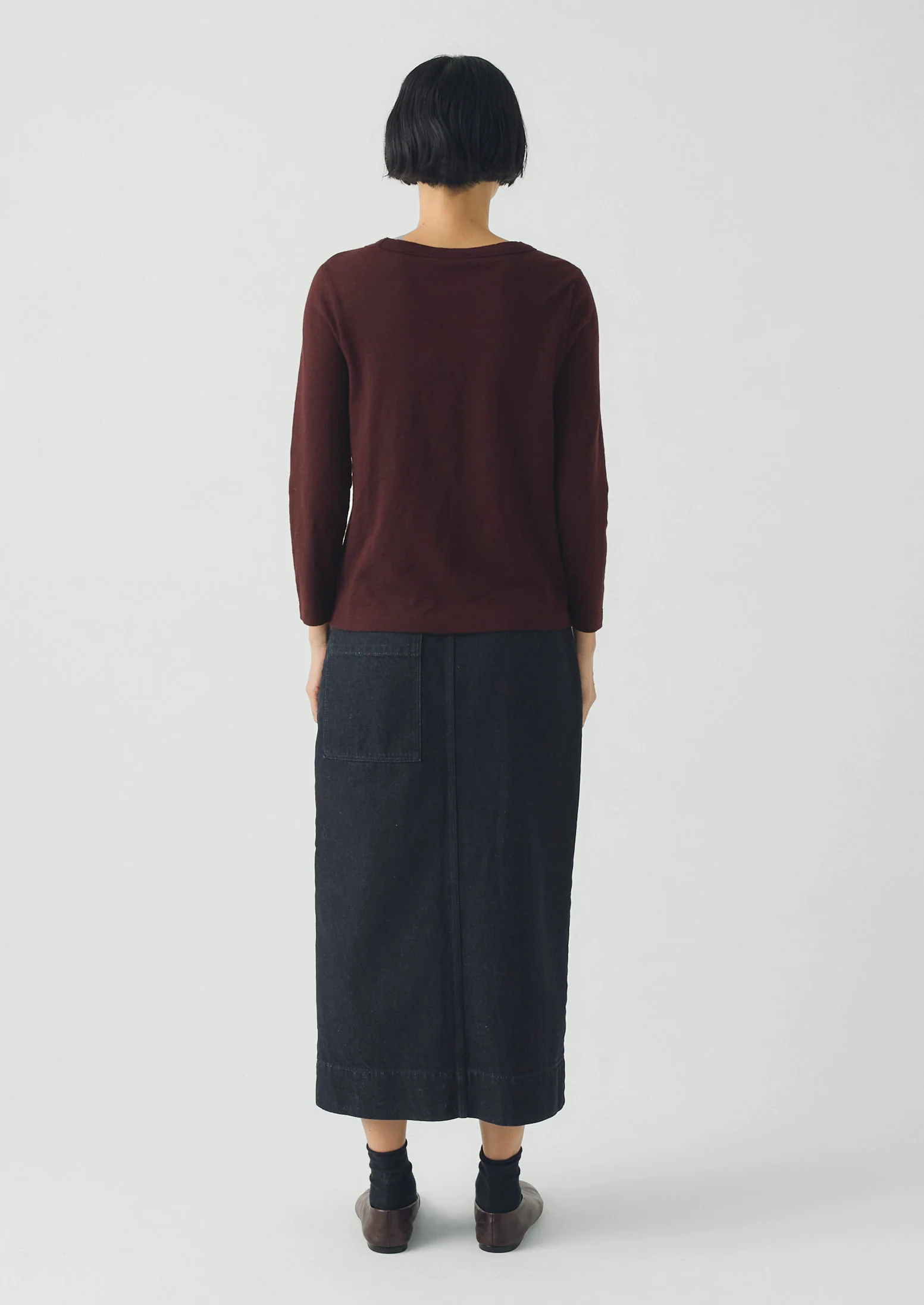 Lia Cotton Boat Neck Tee | Beetroot - Image 5