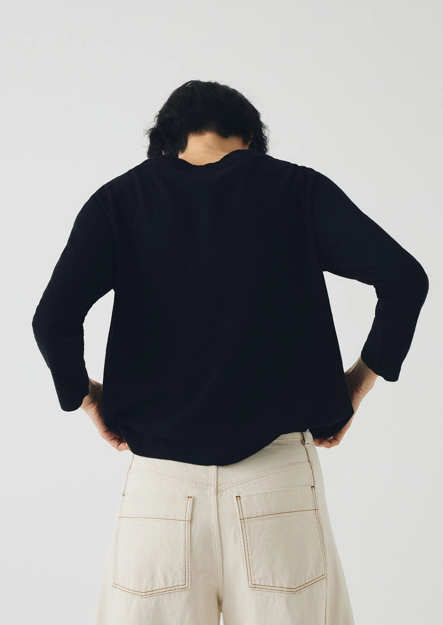 Lia Cotton Boat Neck Tee | Carbon Black - Image 2