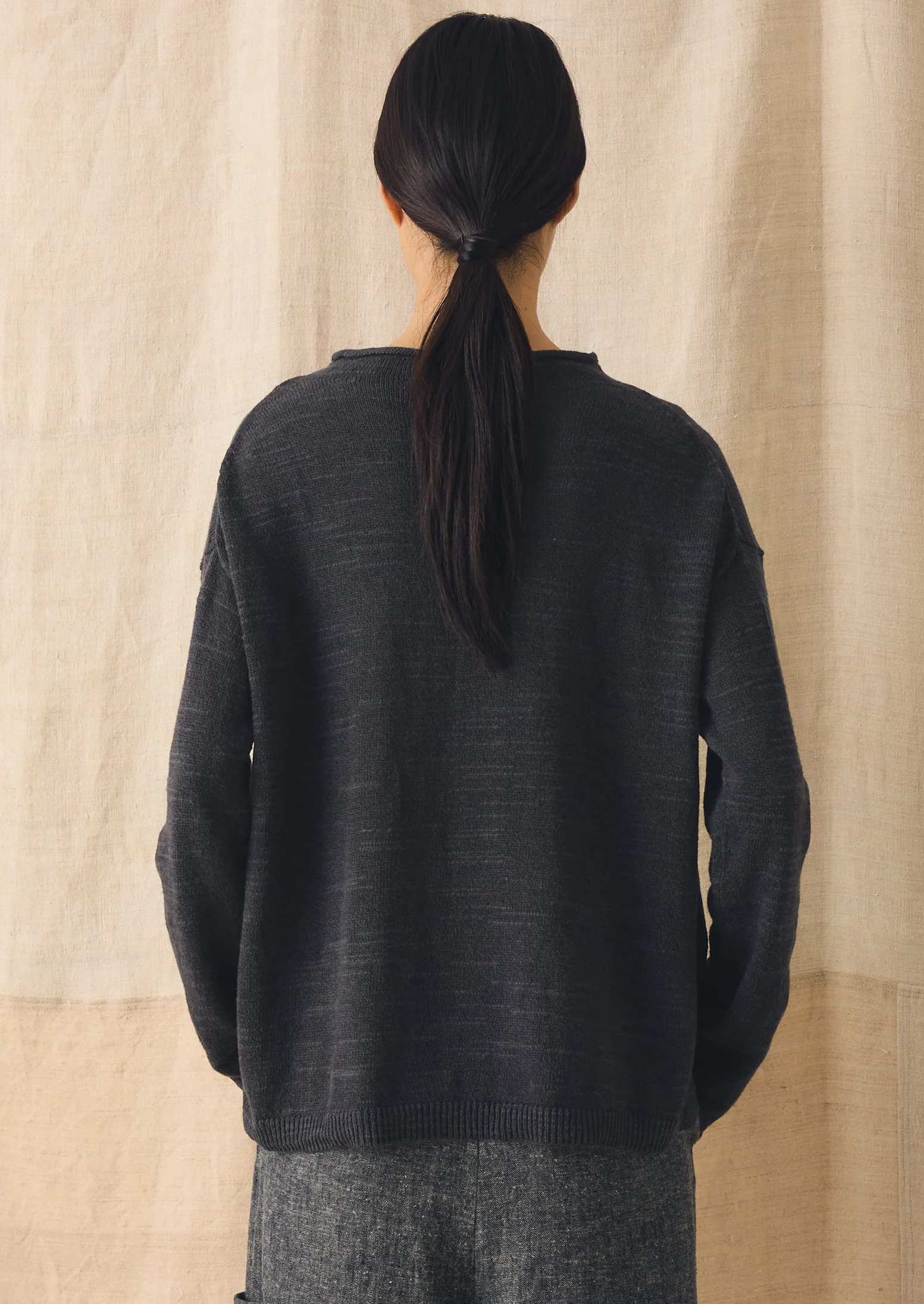 Linen Cotton Fine Knit Sweater | Dark Navy - Image 5