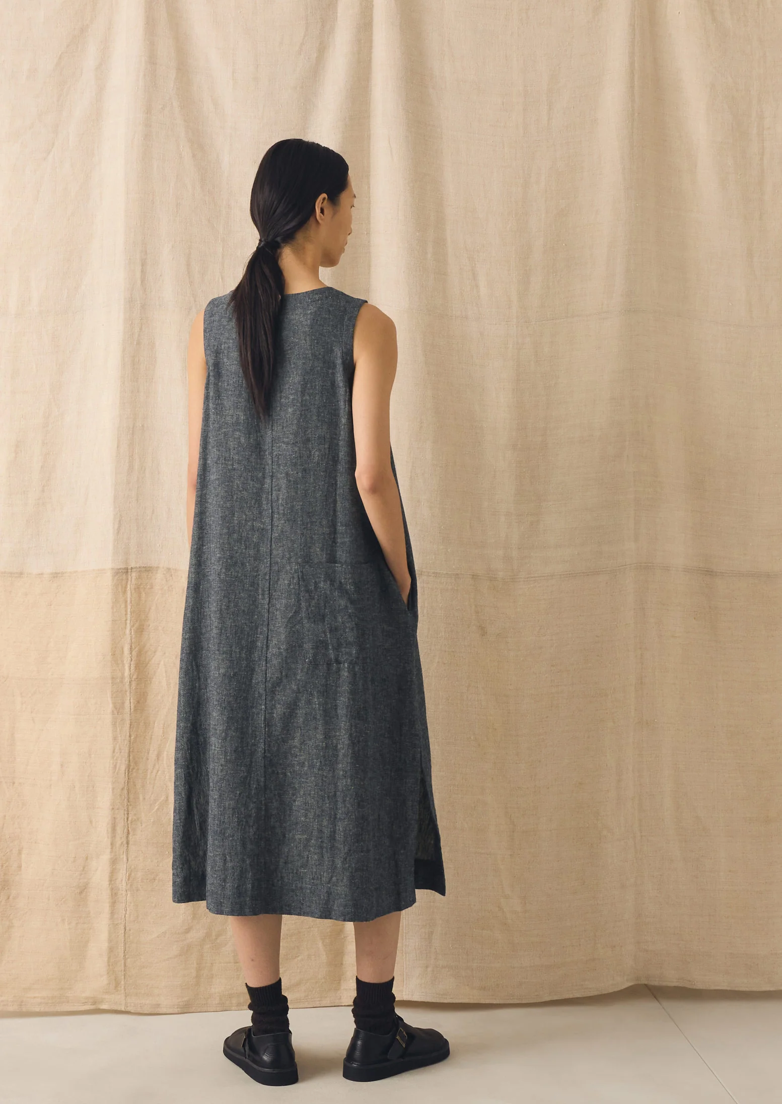Linen Cotton Twill Apron Shift Dress | Navy/Ecru - Image 7